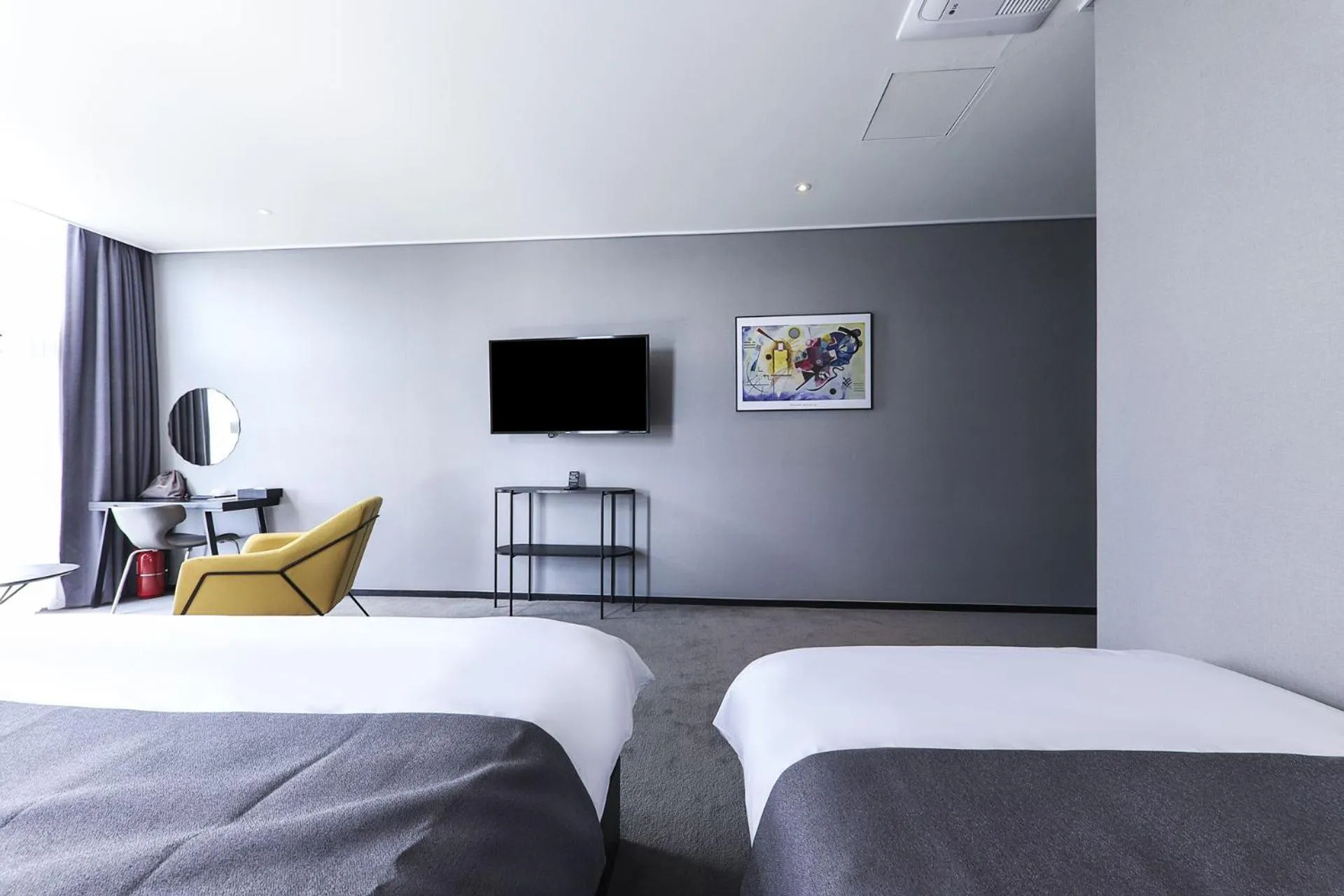 Bed in Ocean The Point Hotel Busan