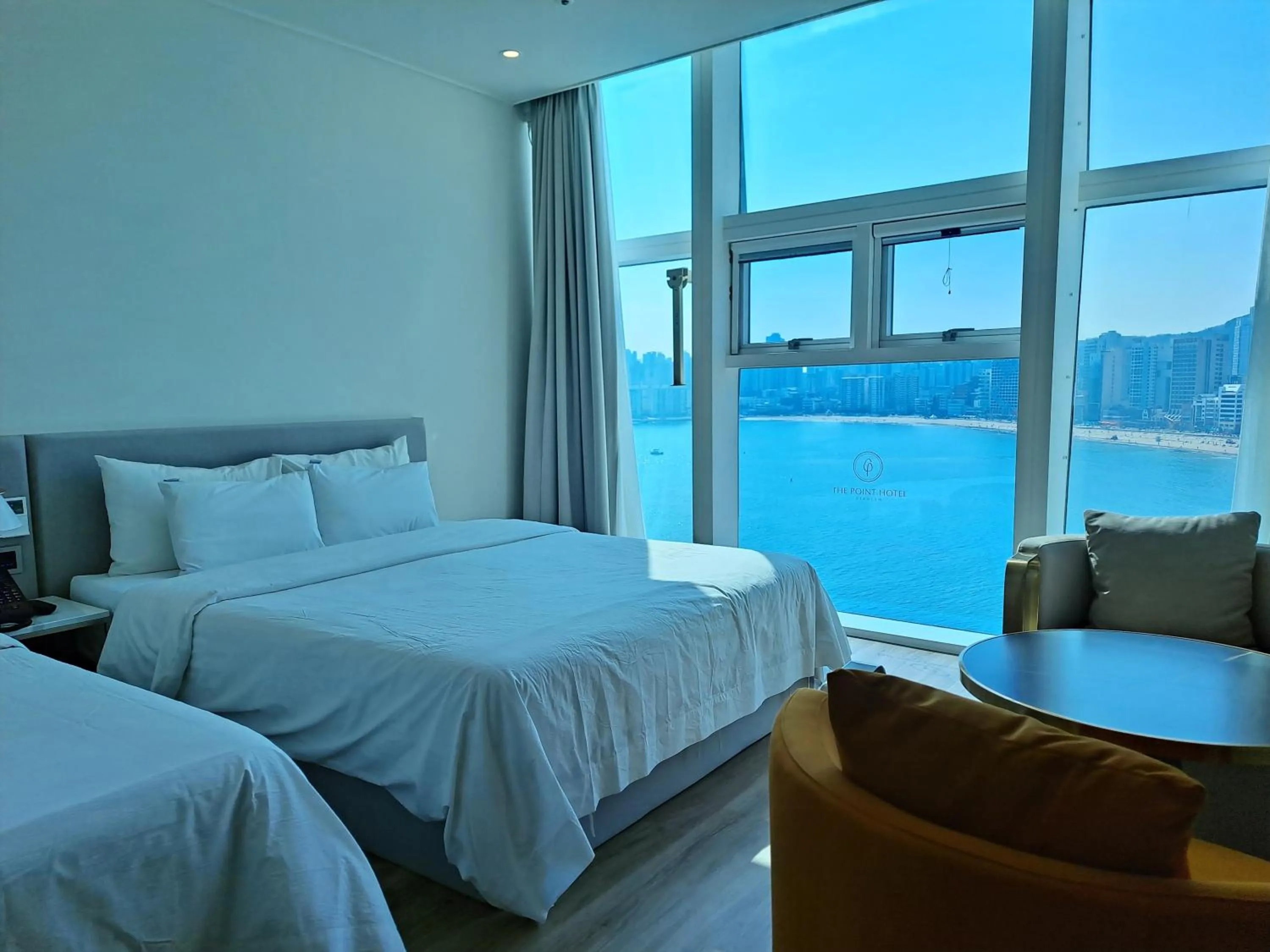 Bed in Ocean The Point Hotel Busan