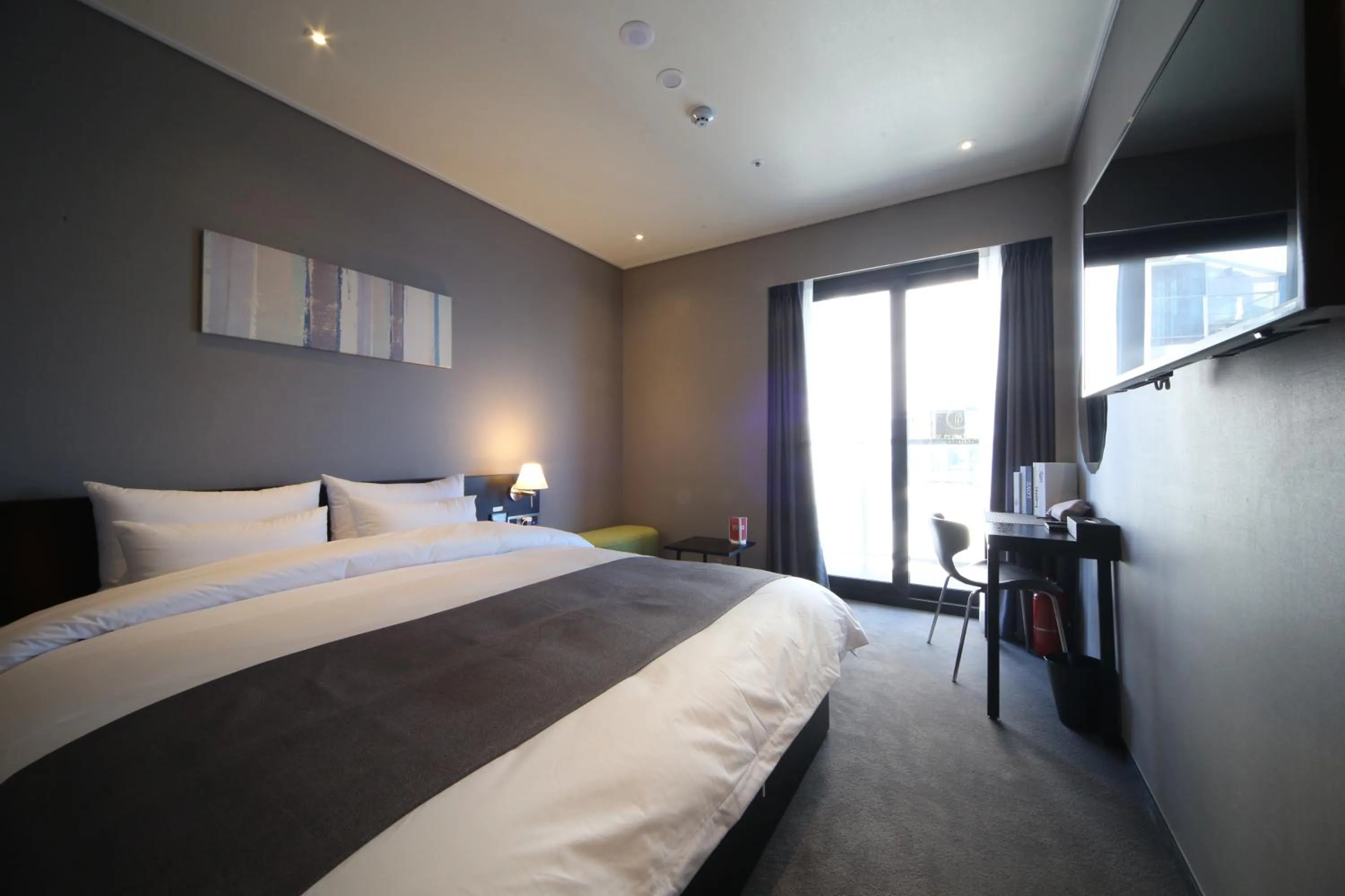 Bed in Ocean The Point Hotel Busan