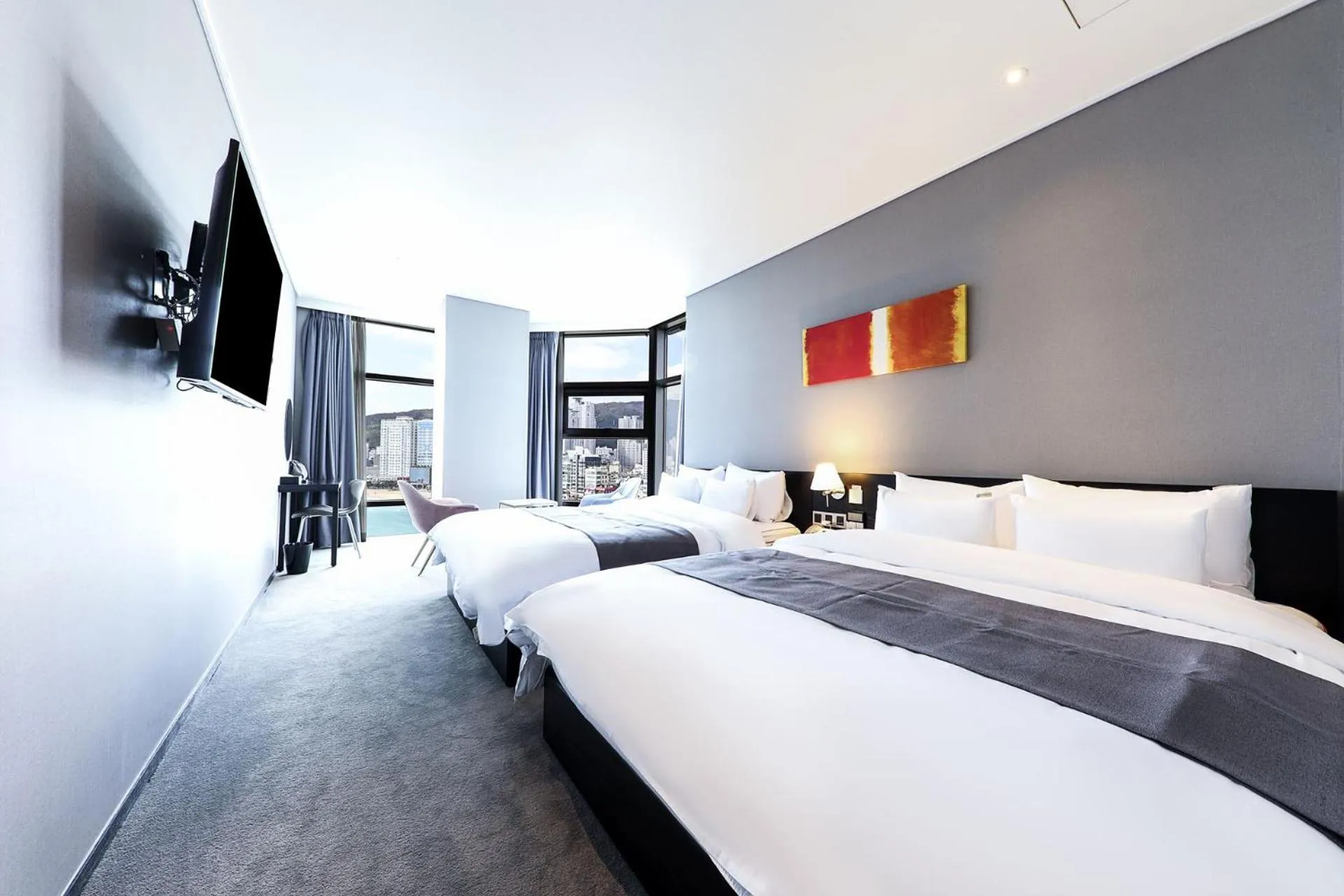 Bed in Ocean The Point Hotel Busan