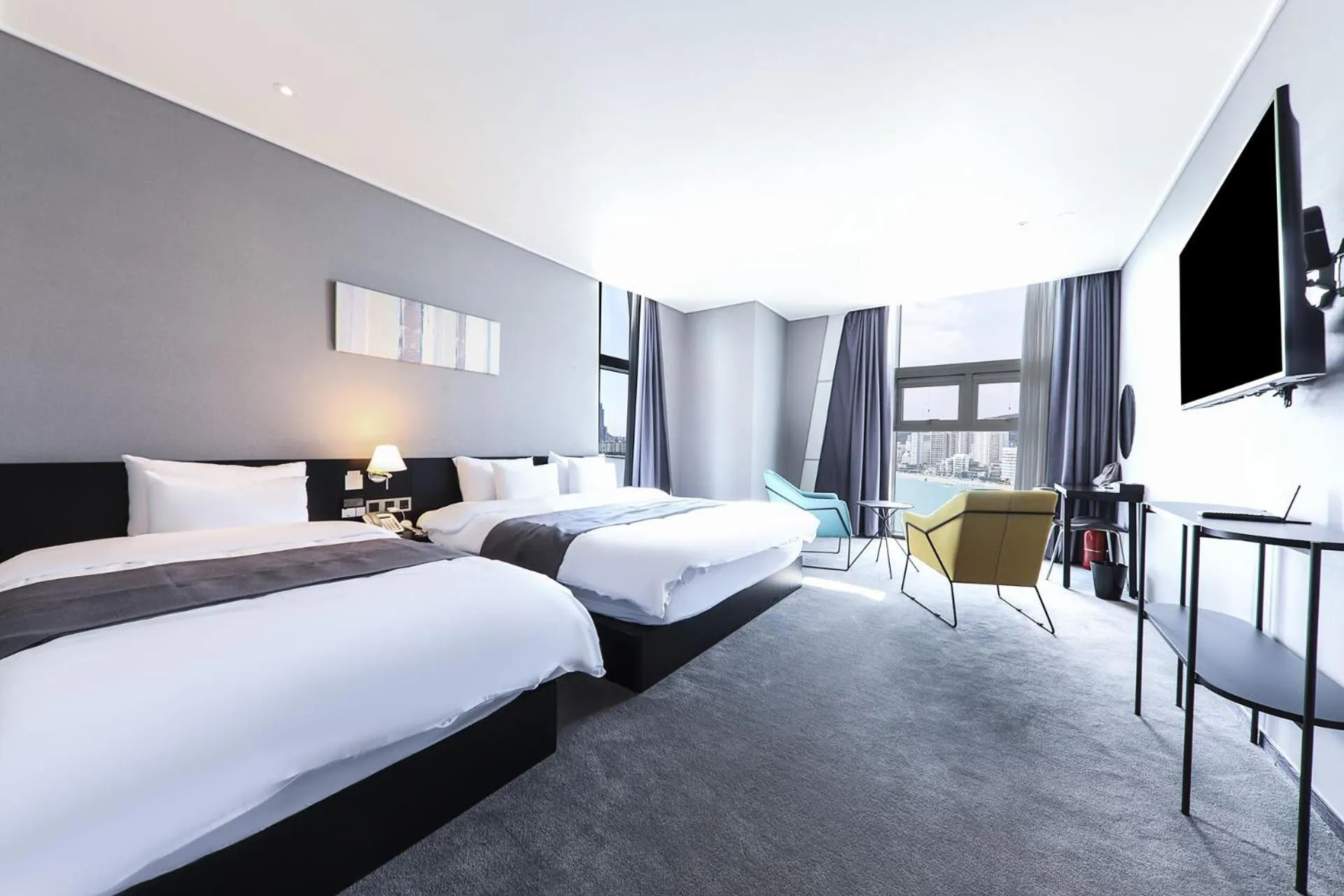 Bed in Ocean The Point Hotel Busan