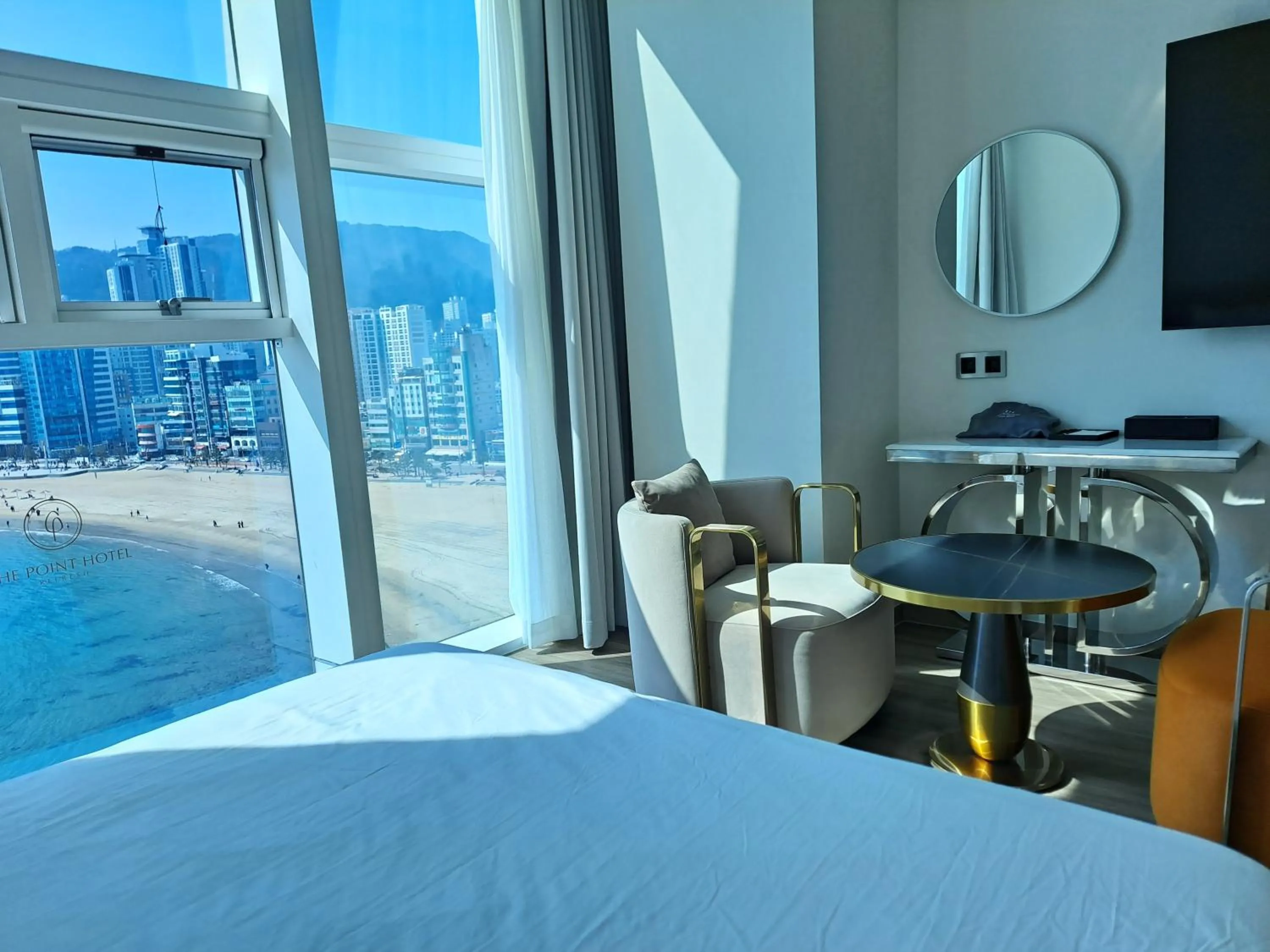 Bed in Ocean The Point Hotel Busan