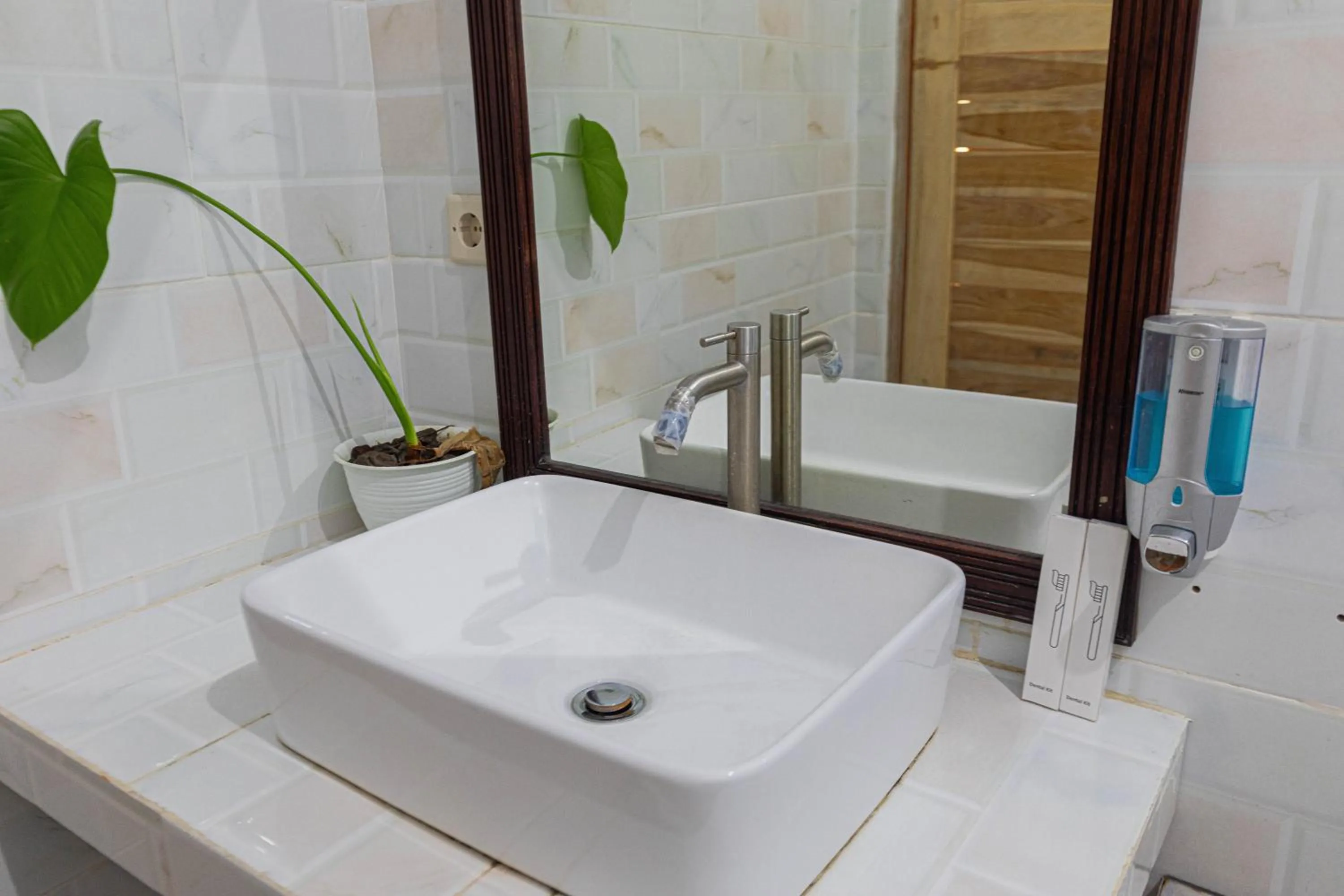 Bathroom in Bhavana Cottage