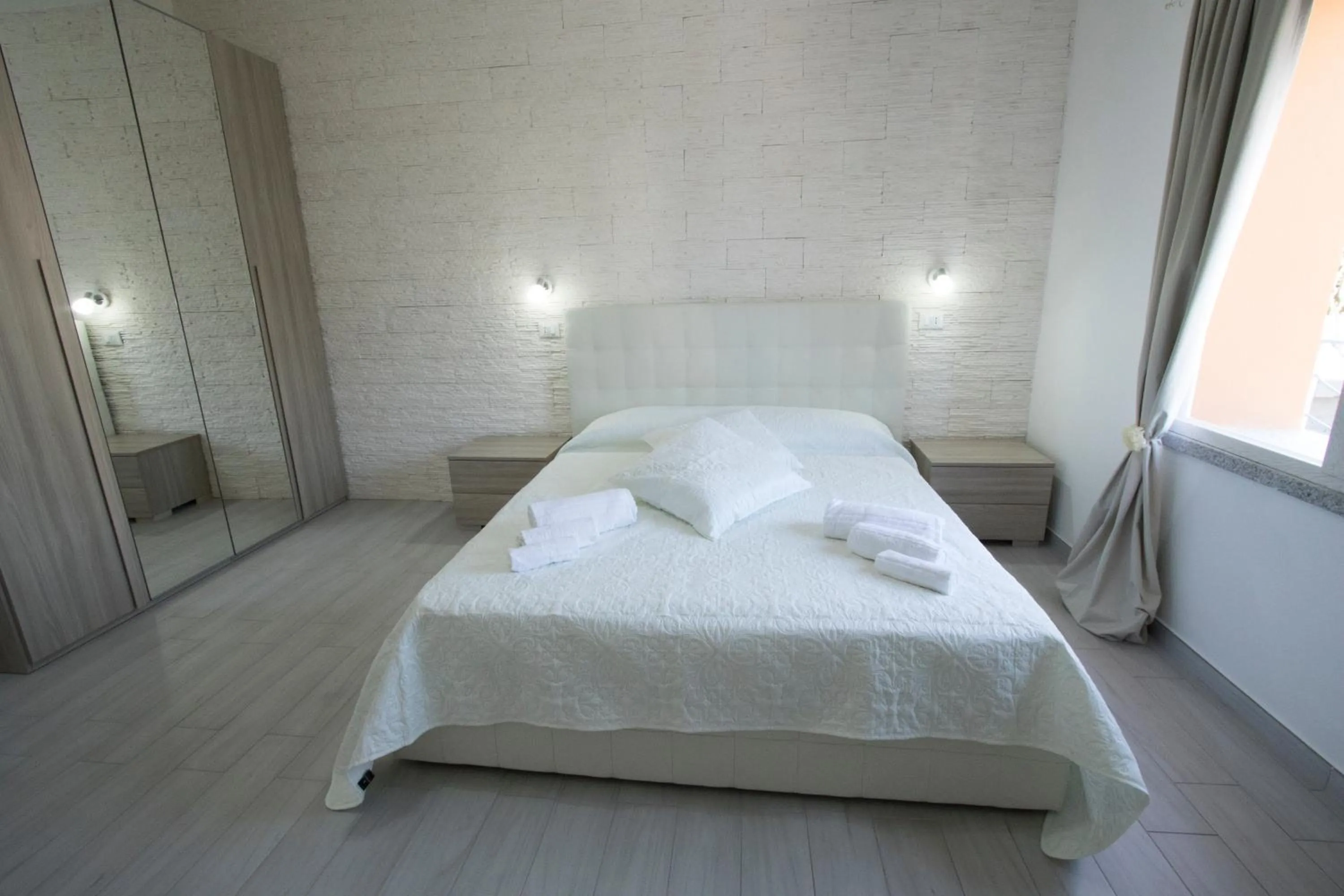 Bedroom, Bed in B&B Sole E Luna