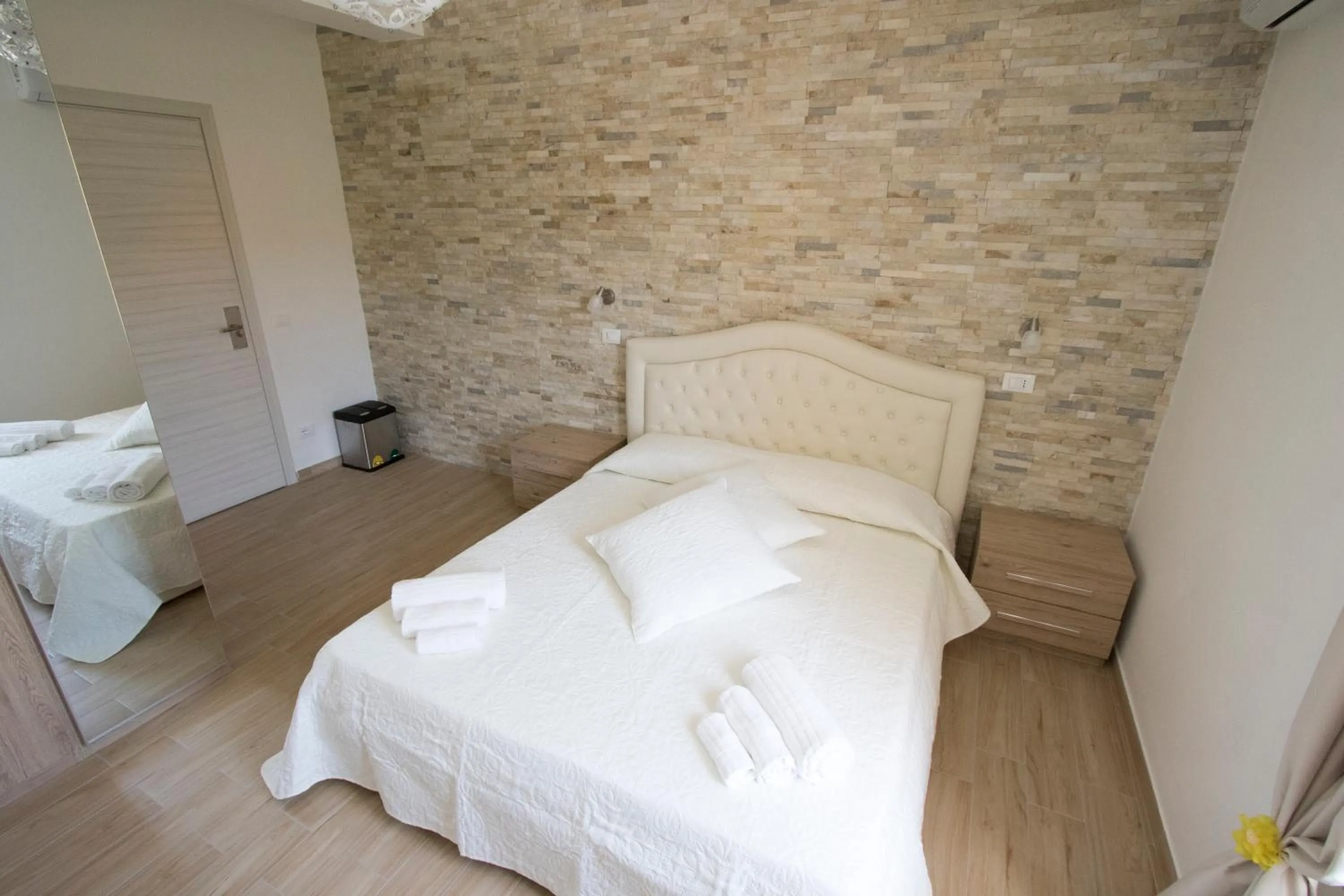 Photo of the whole room, Bed in B&B Sole E Luna