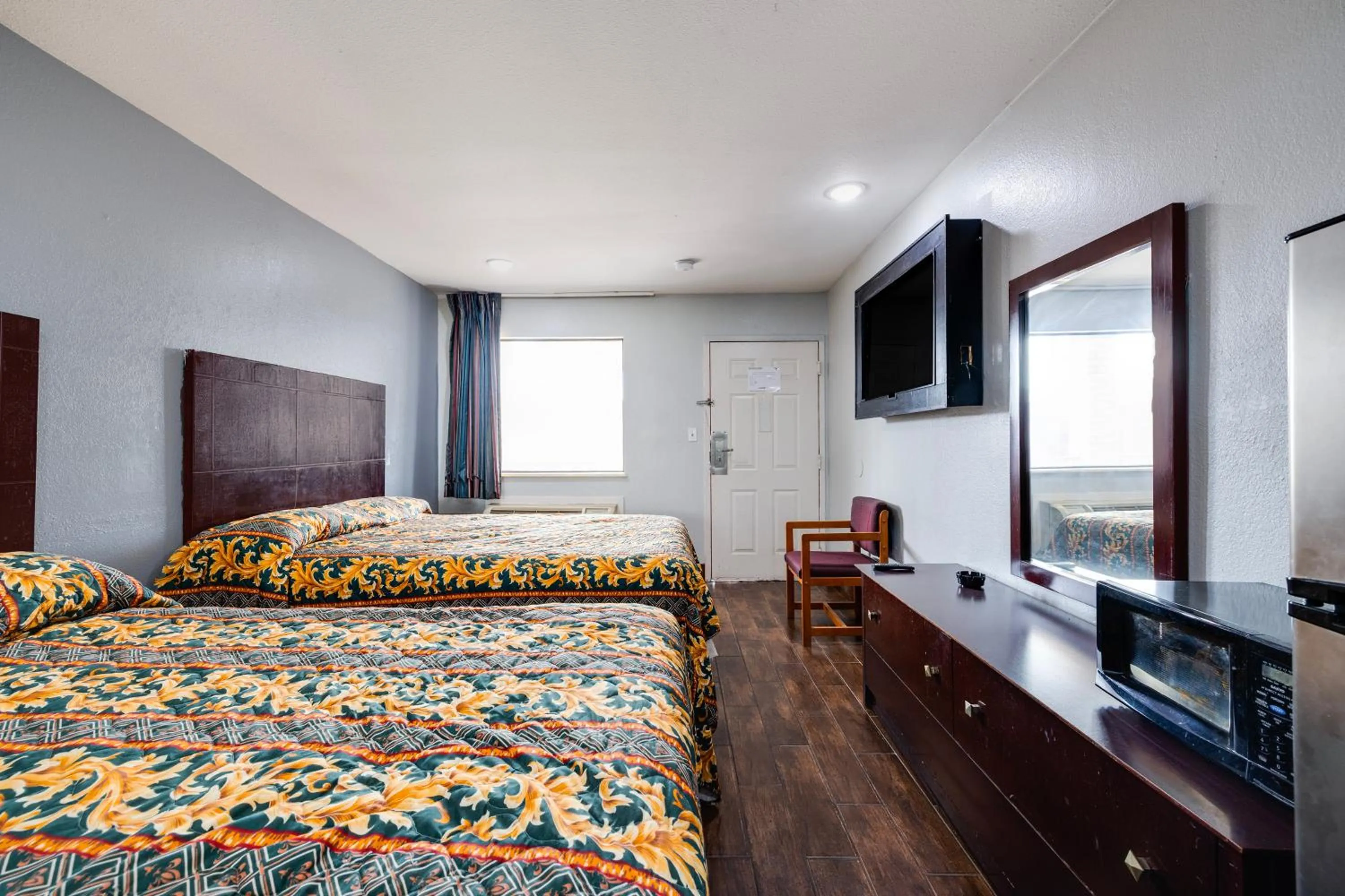 Bedroom, Bed in Hotel O Luxury Inn Channelview Baytown I-10