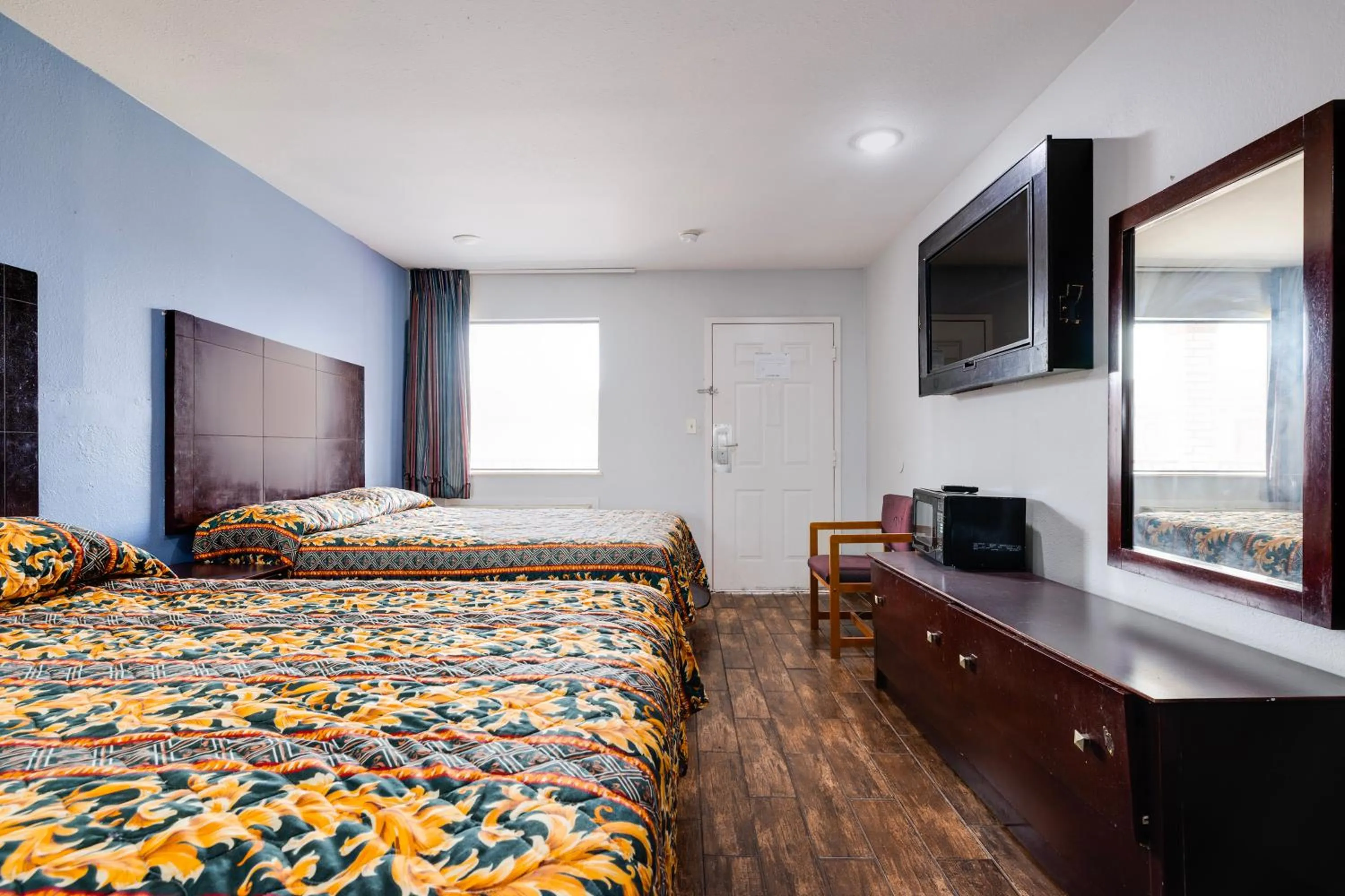 Bedroom, Bed in Hotel O Luxury Inn Channelview Baytown I-10