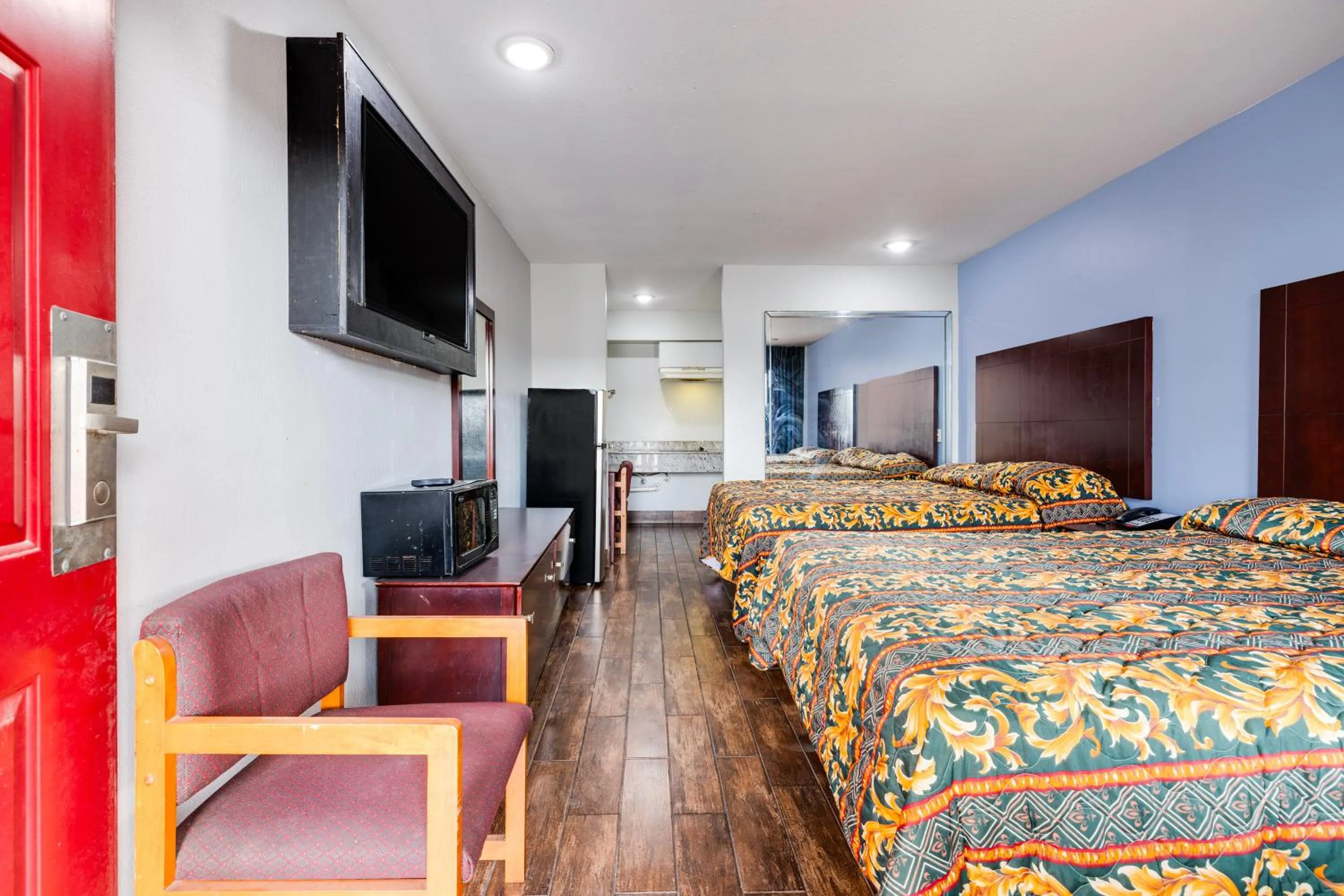 Bedroom, Bed in Hotel O Luxury Inn Channelview Baytown I-10