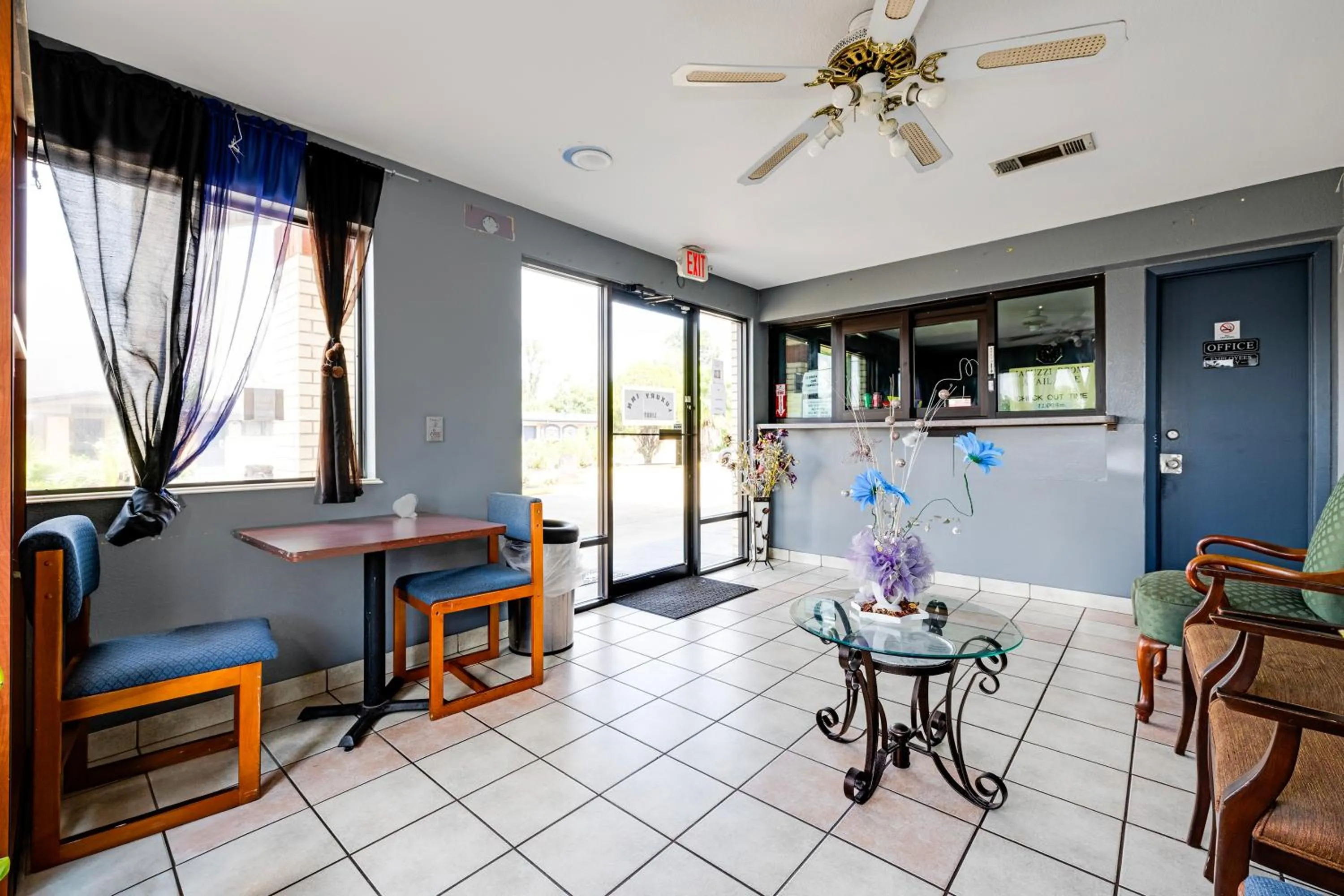 Lobby or reception in Hotel O Luxury Inn Channelview Baytown I-10