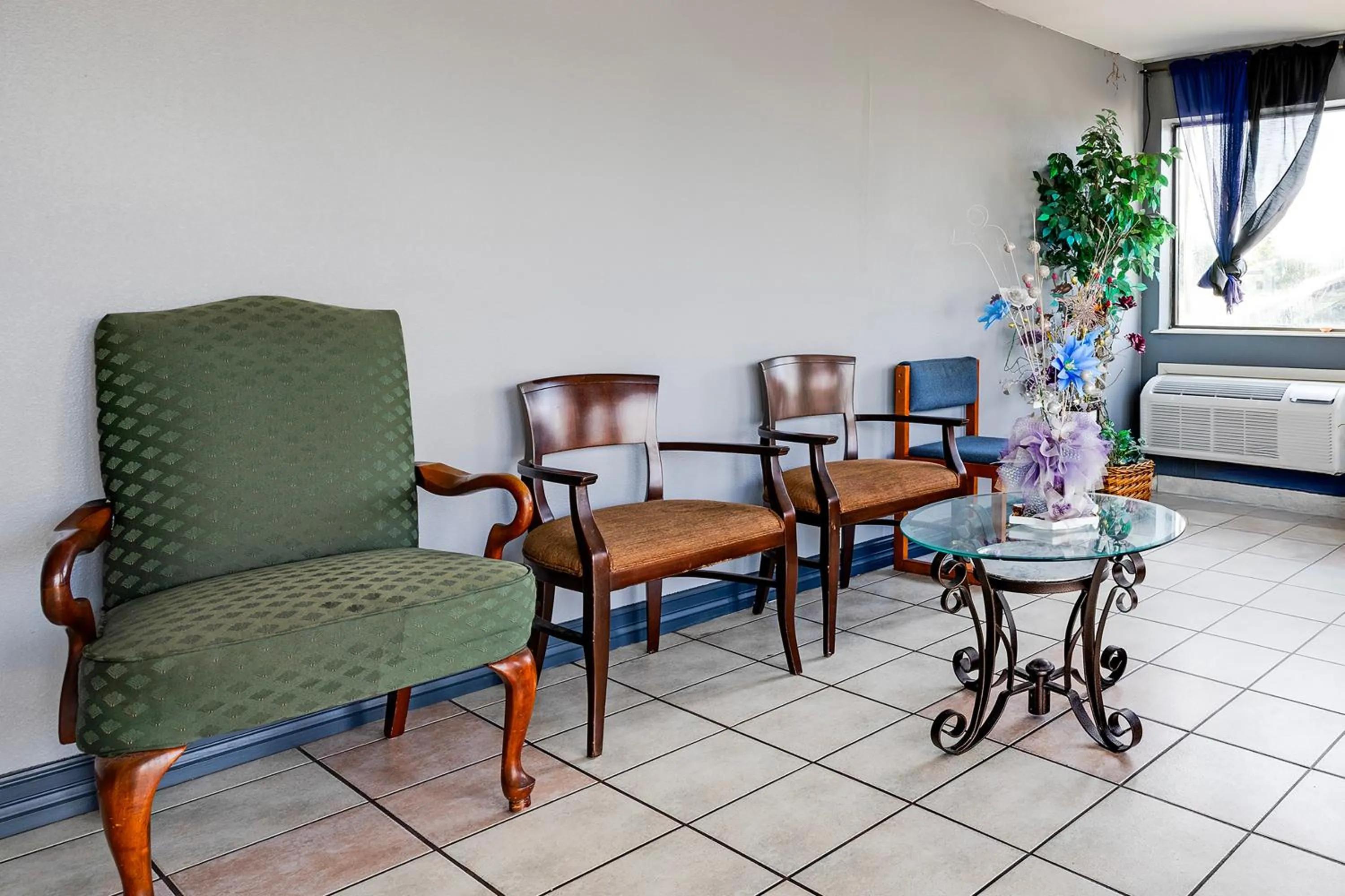 Seating area in Hotel O Luxury Inn Channelview Baytown I-10