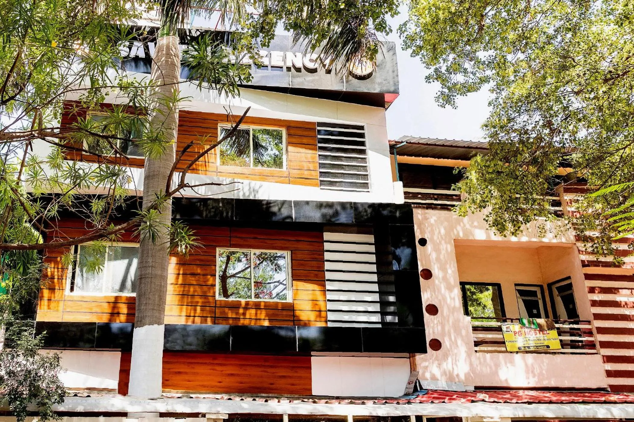 Facade/entrance in Hotel O Savitri Regency