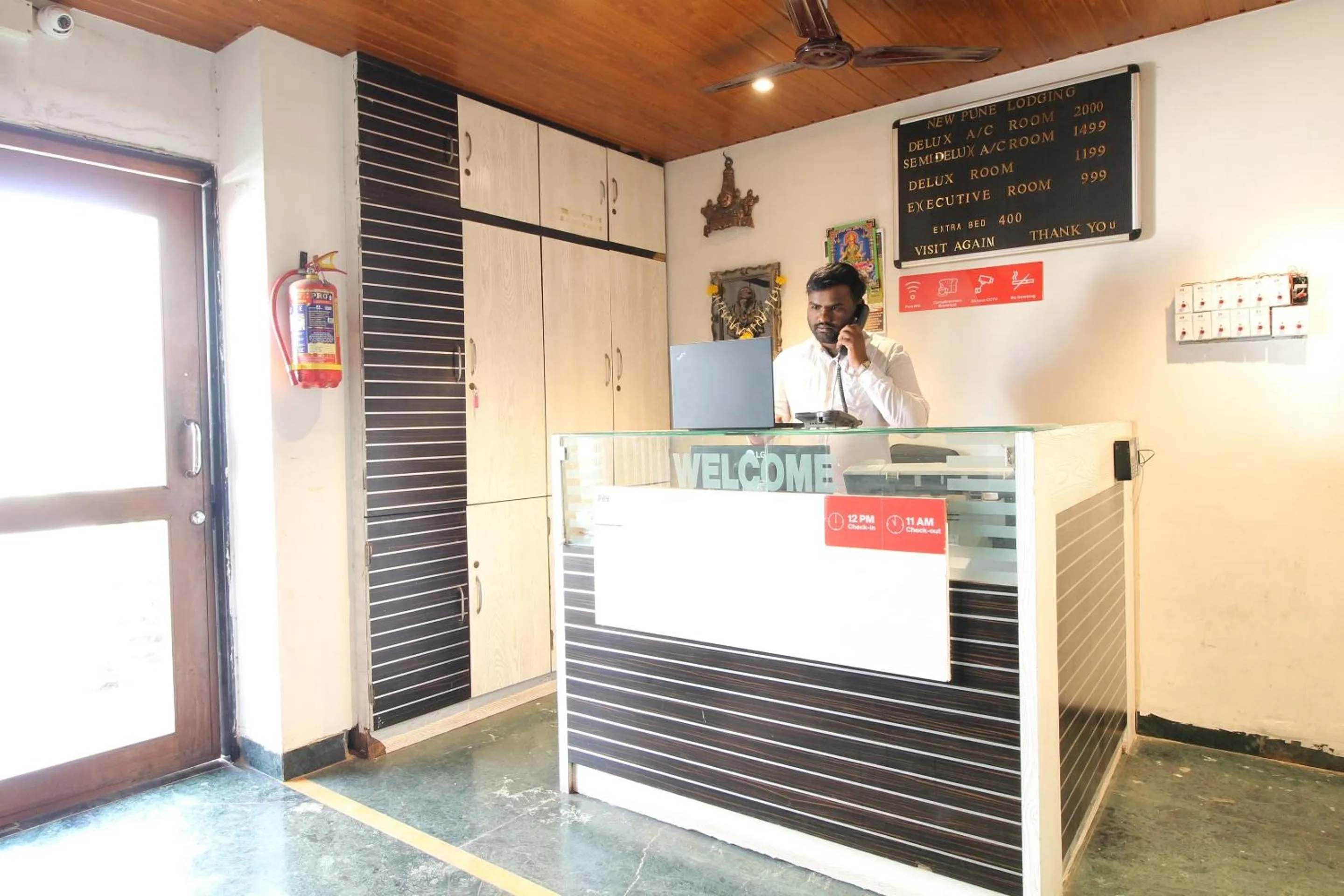 Lobby or reception in Hotel O New Pune