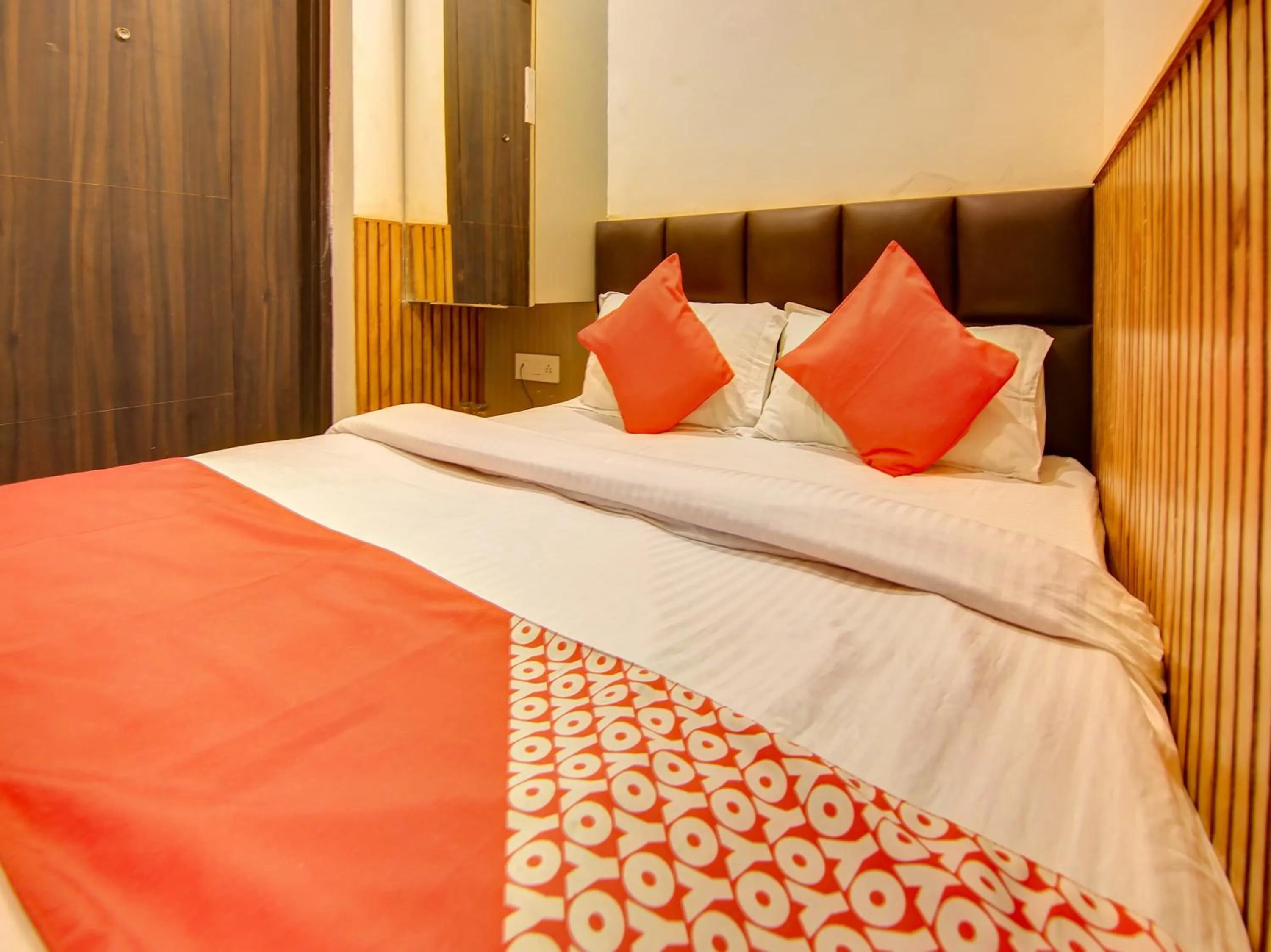 Bedroom, Bed in Hotel O Shri Sai