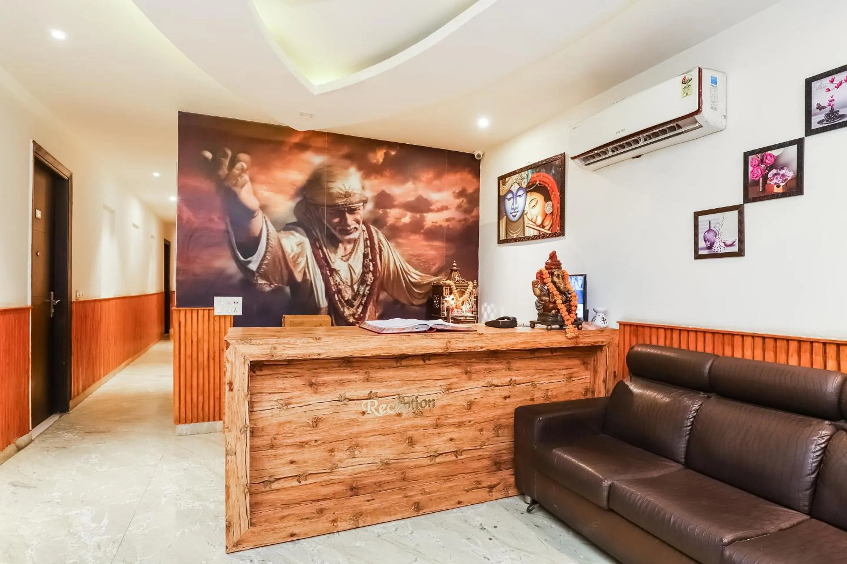Lobby or reception in Hotel O Shri Sai