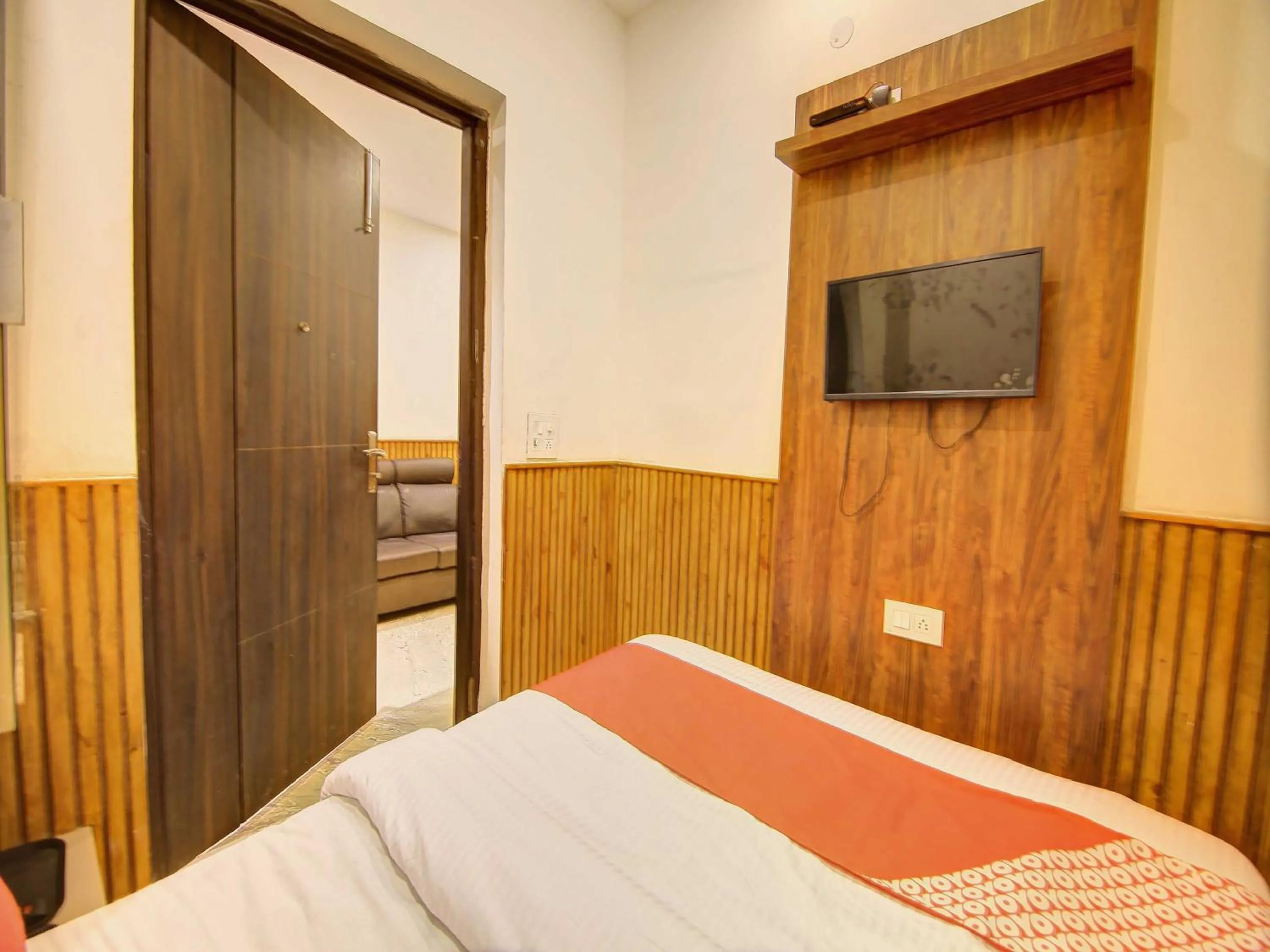 Bedroom, Bed in Hotel O Shri Sai