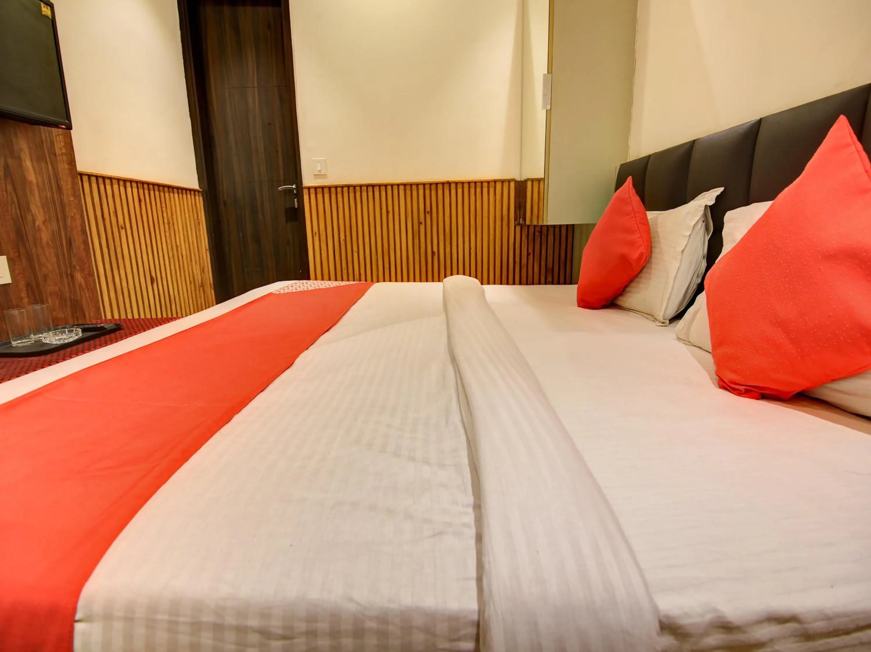 Bedroom, Bed in Hotel O Shri Sai