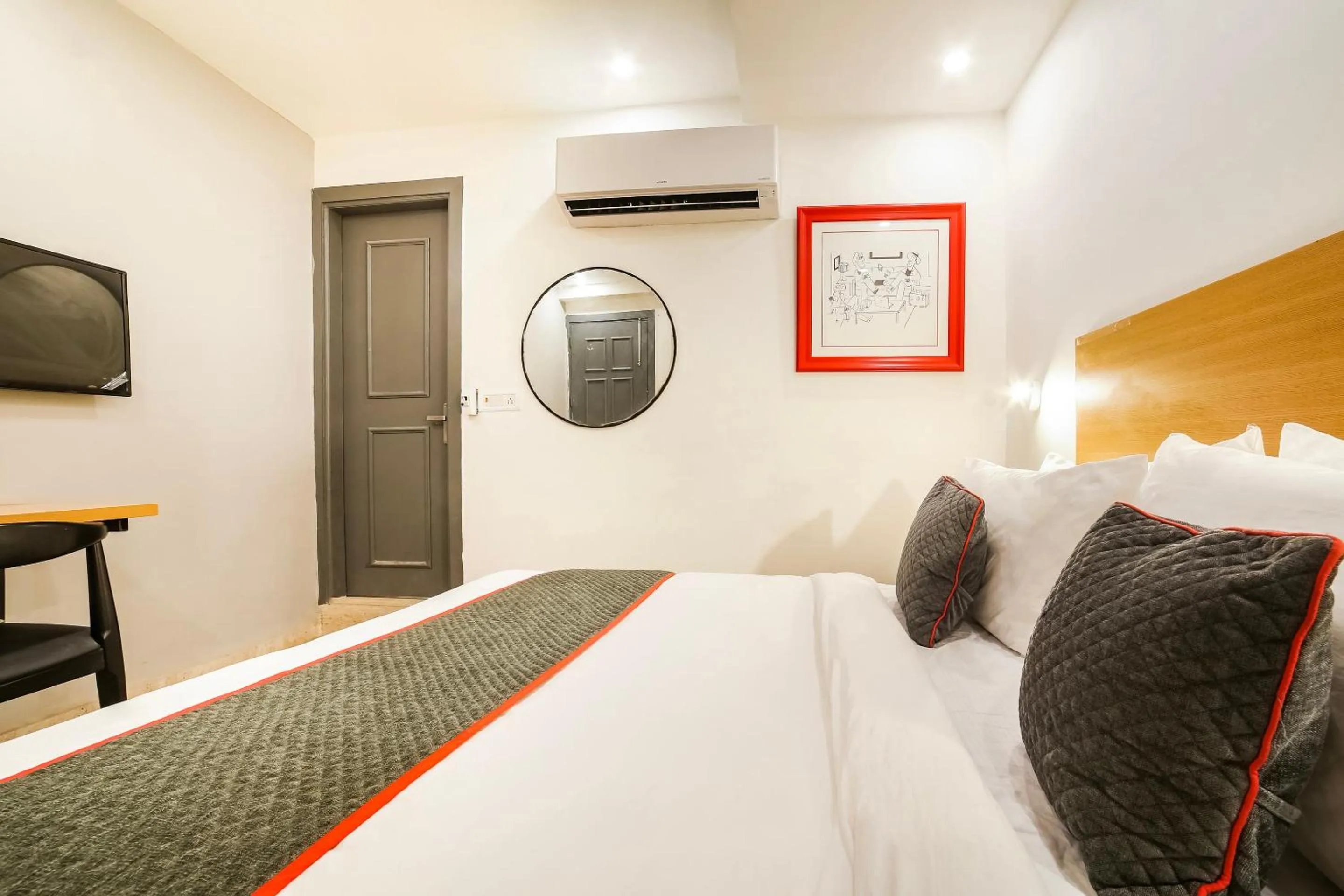 Bedroom, Bed in Super Hotel O Nawada Metro
