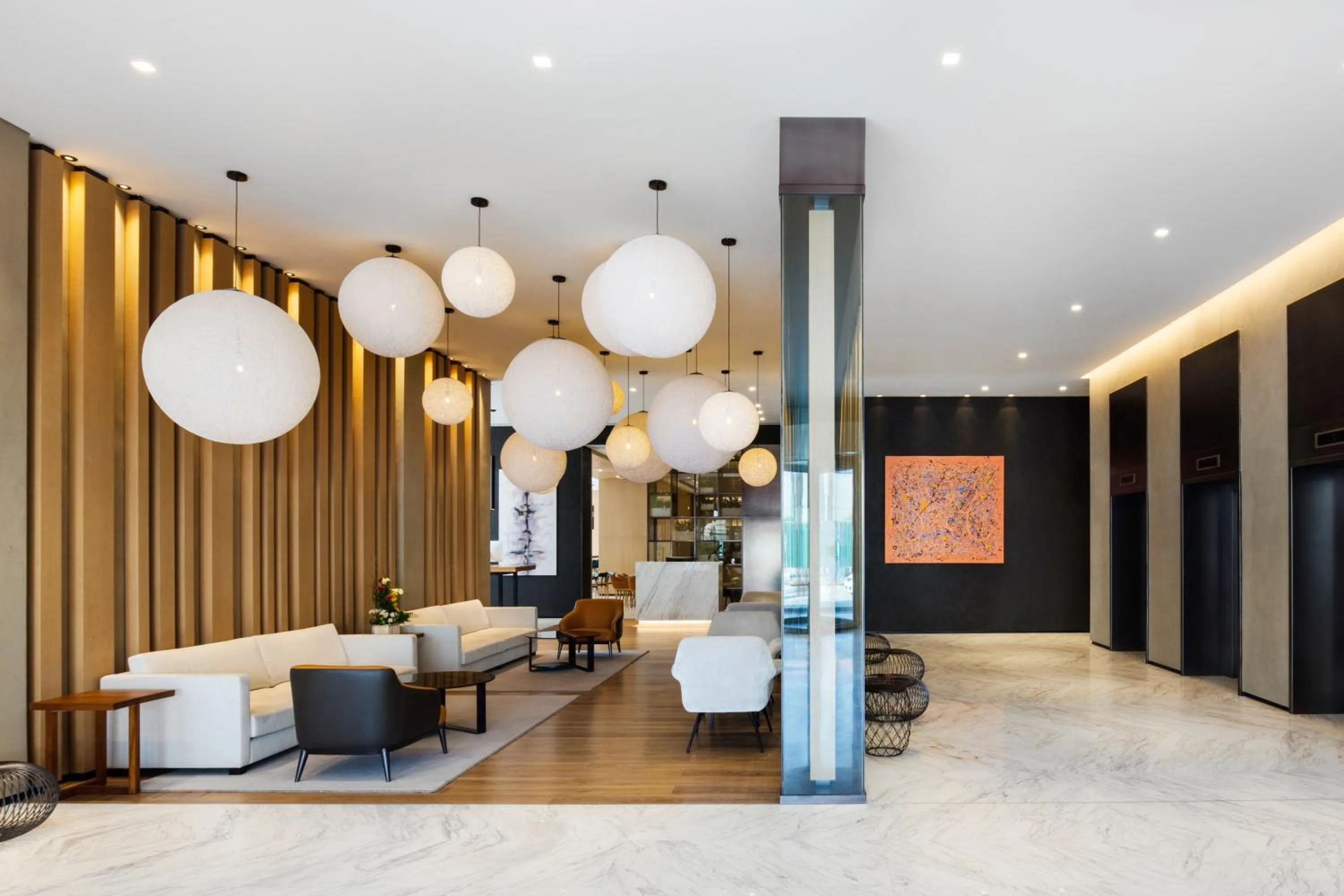 Lobby or reception in Novotel Bur Dubai - Healthcare City