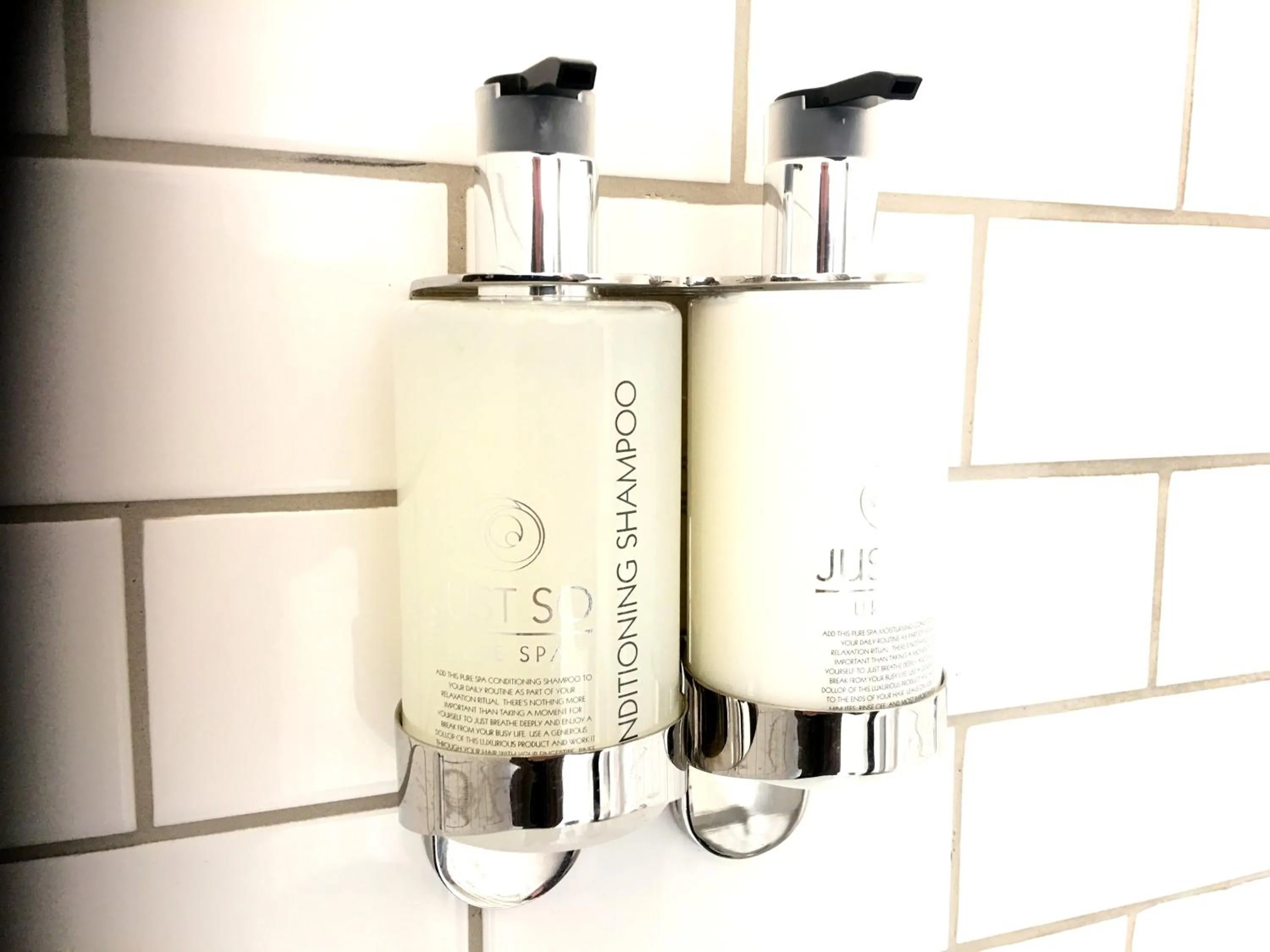 Bathroom in Rand Club Suites