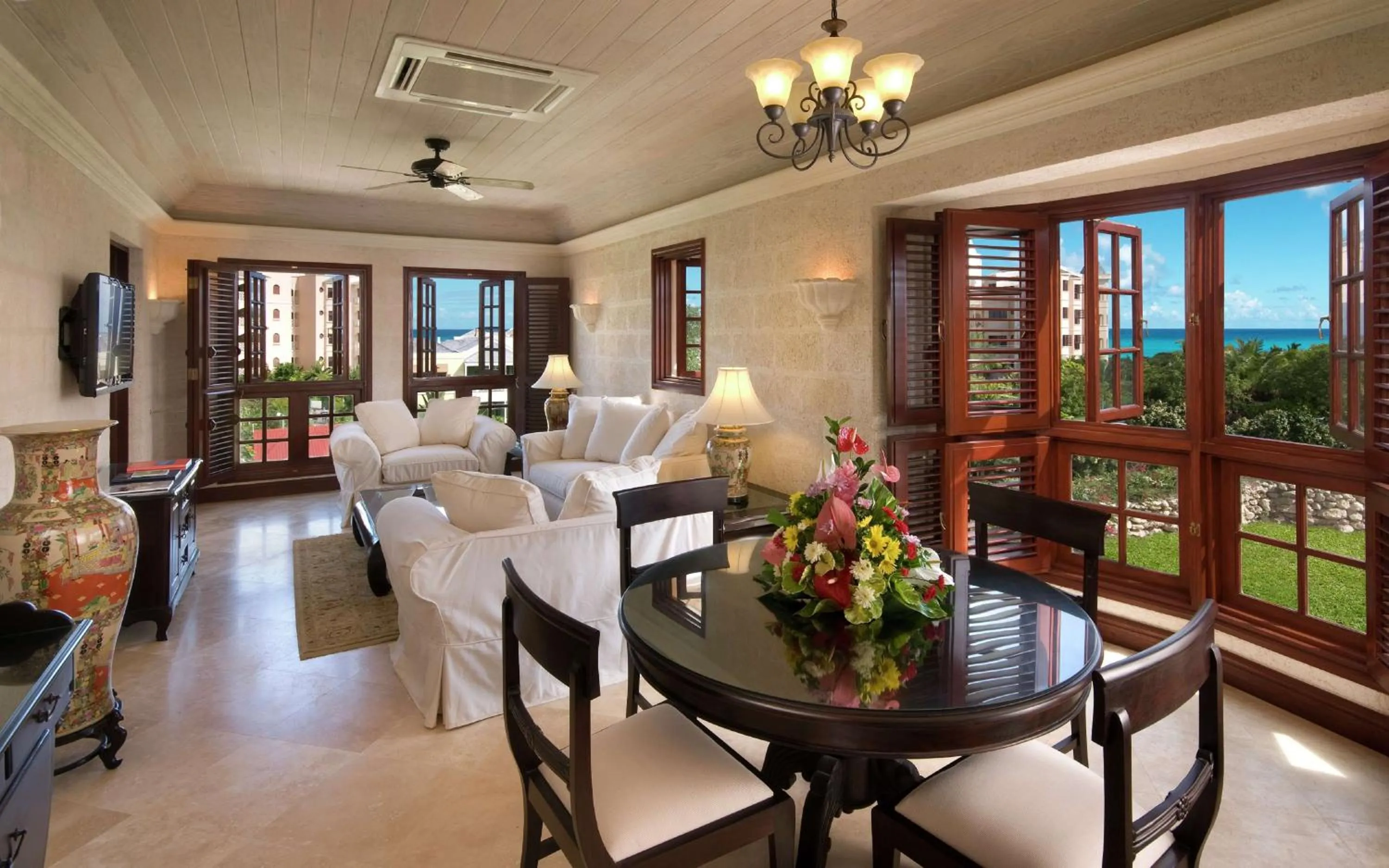 One-Bedroom King Suite with Private Pool  in Hilton Grand Vacations Club The Crane Barbados