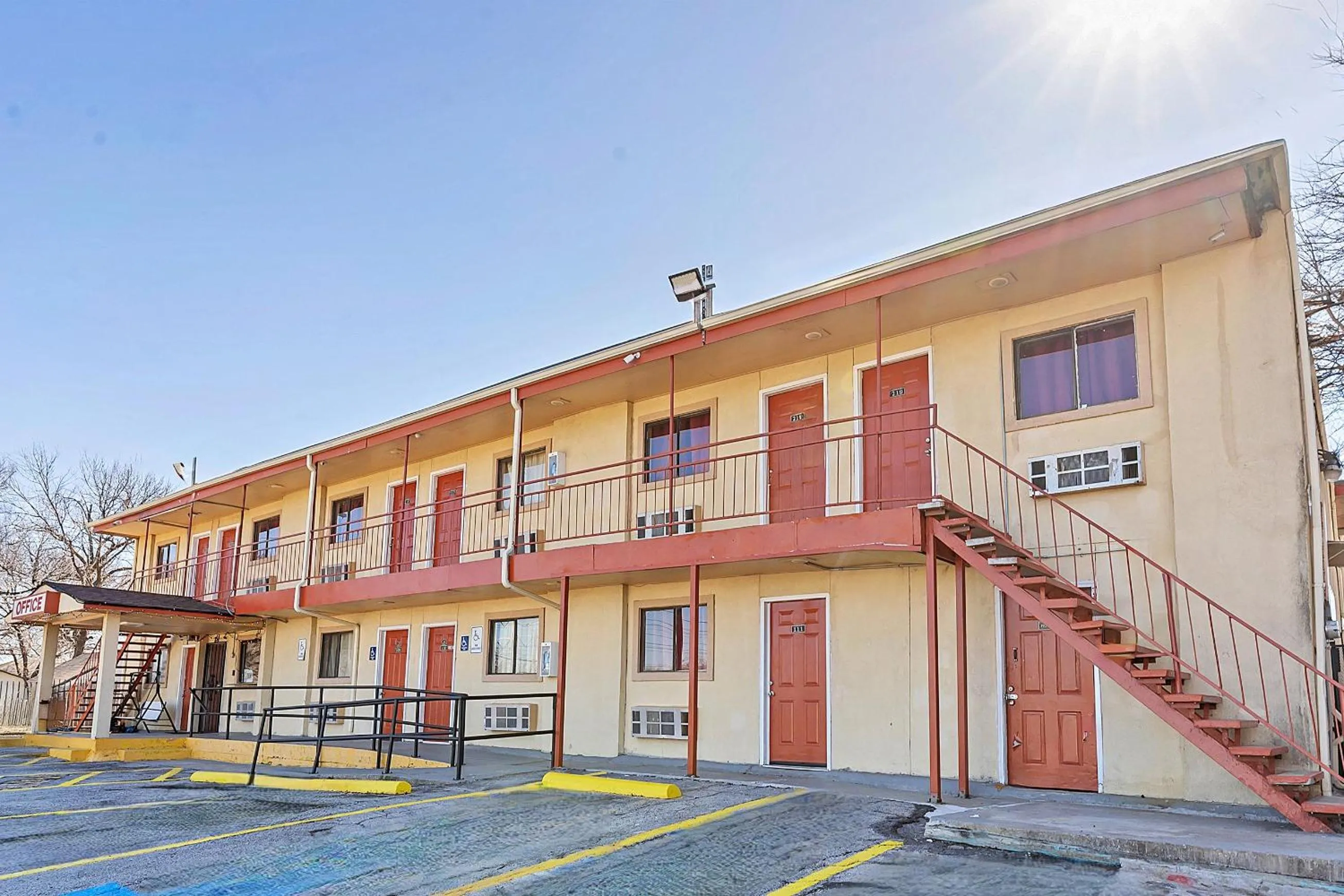 Facade/entrance in Relax Motel Grand Prairie Dallas I 30