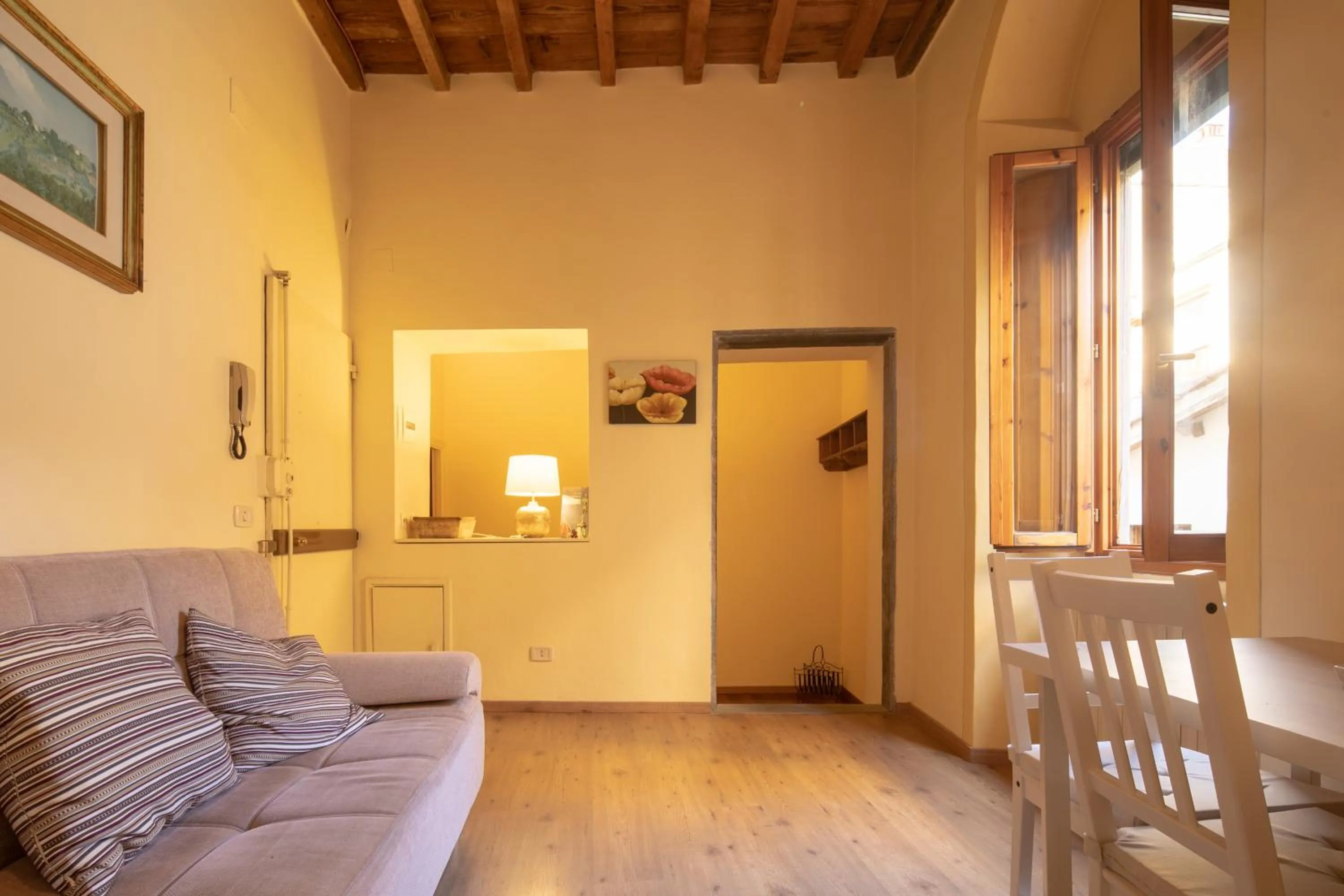 Living room in Romantic Pitti by Mmega