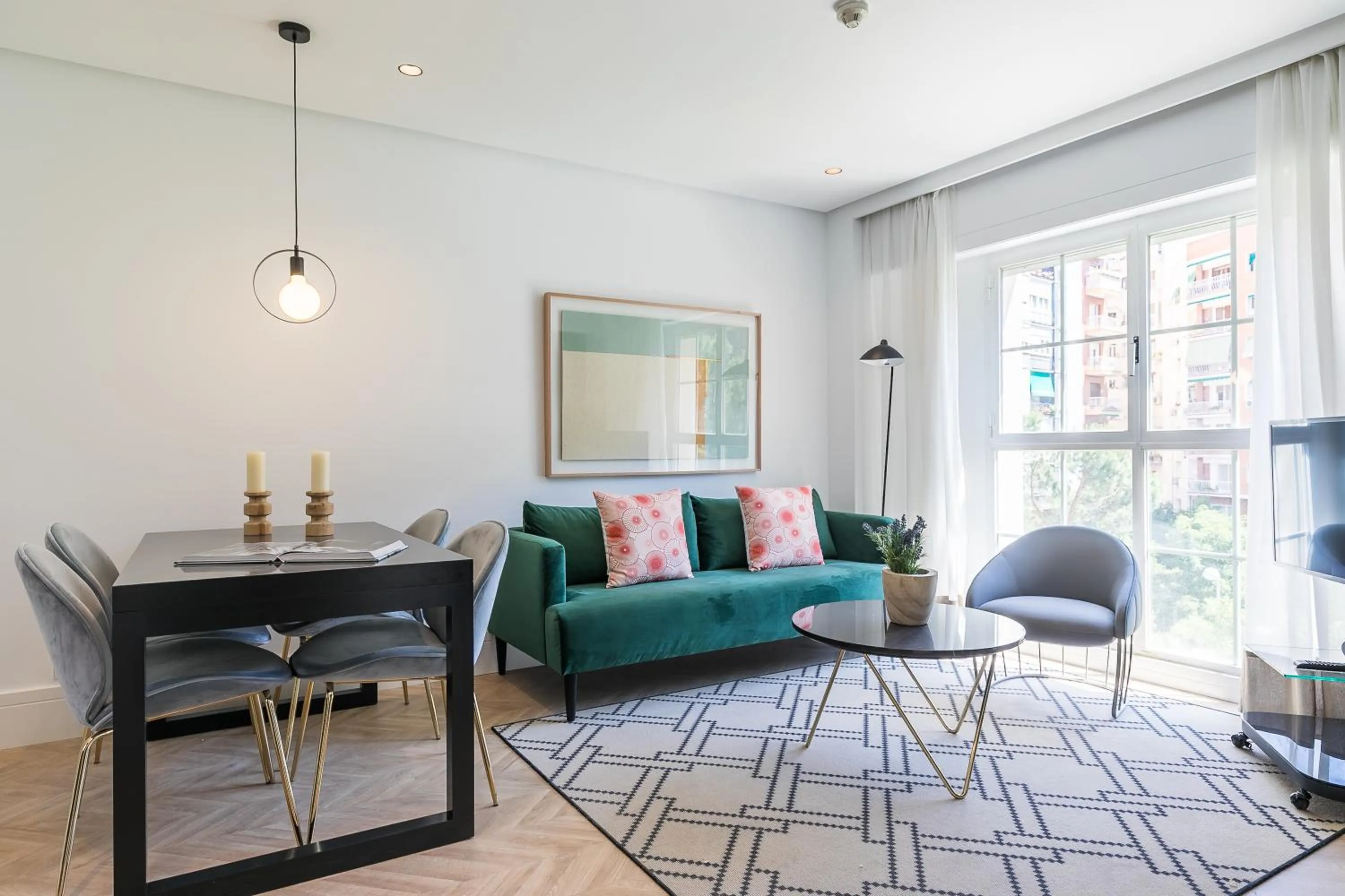 Living room in Feelathome Waldorf Suites Apartments