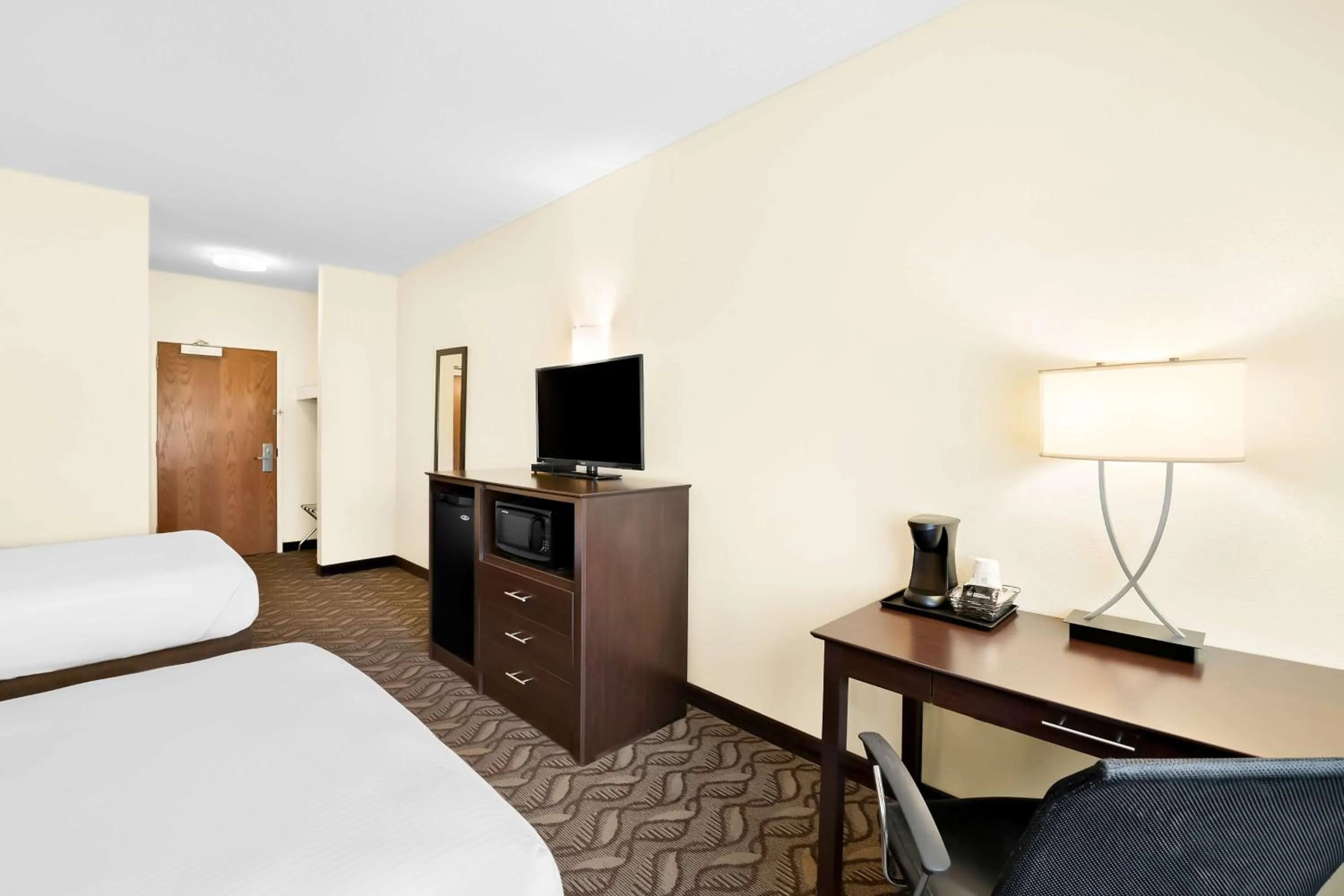 Bedroom, Bed in Best Western Nebraska City Inn