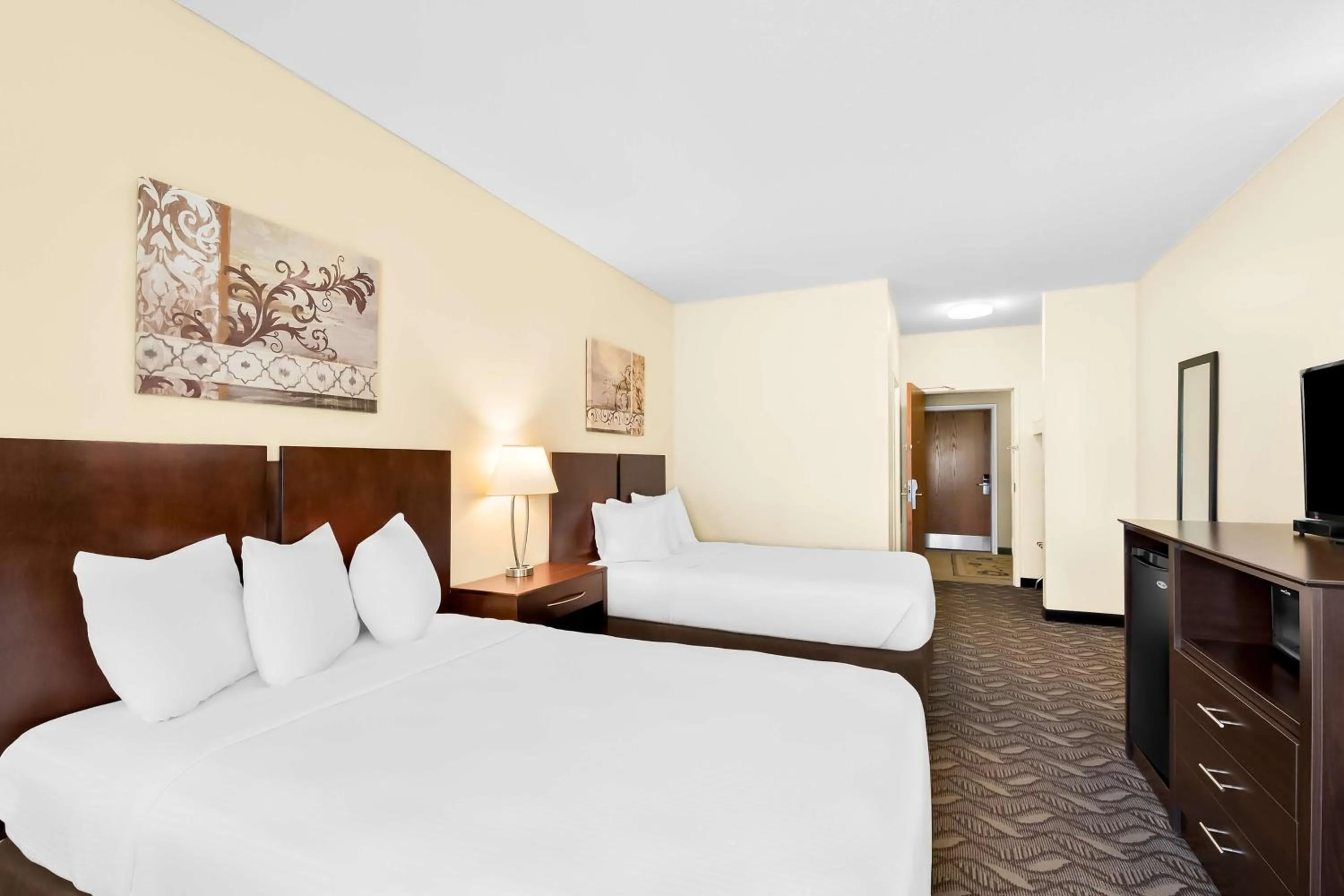 Bedroom, Bed in Best Western Nebraska City Inn