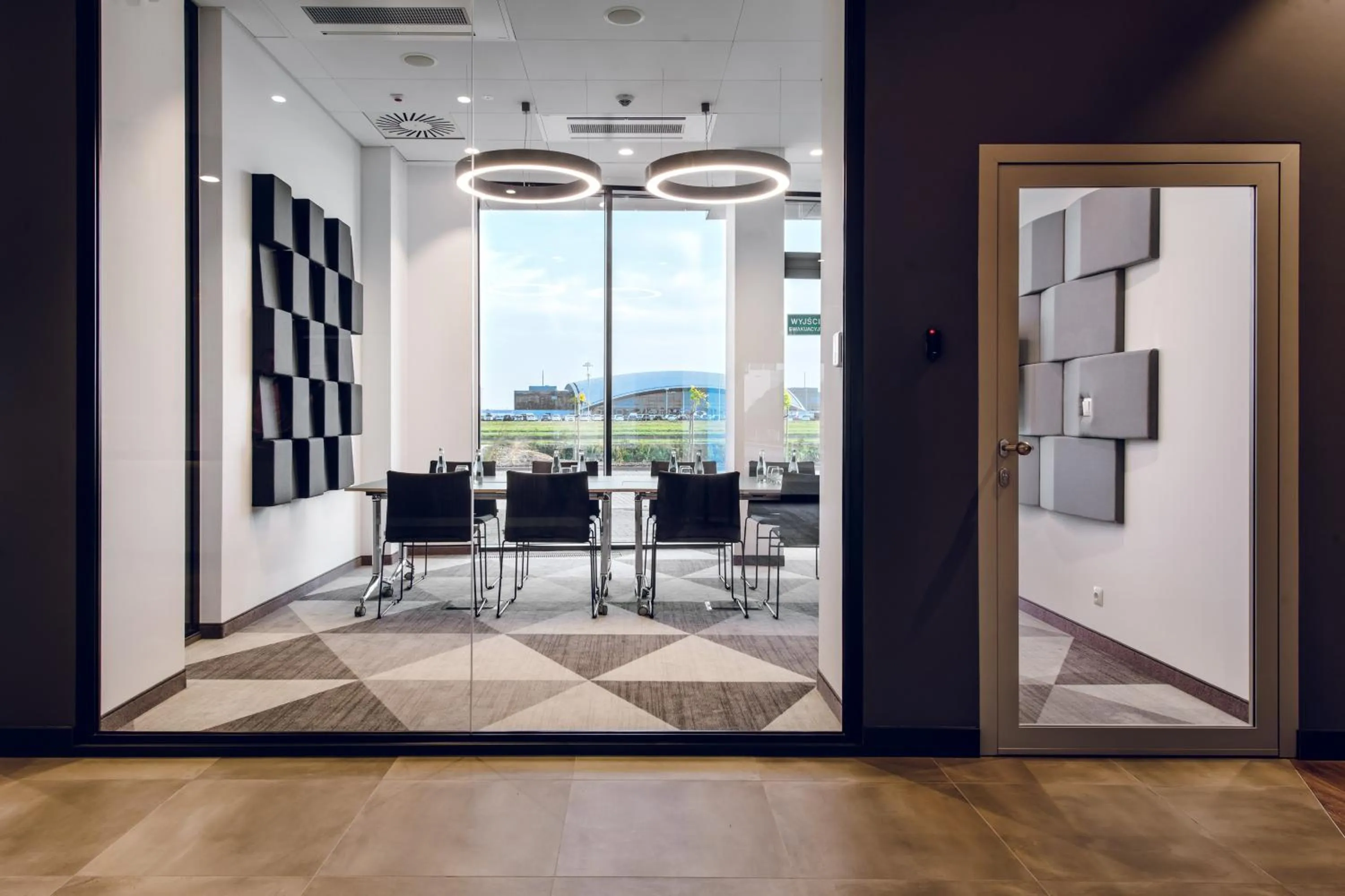 Meeting/conference room in Holiday Inn Express - Rzeszow Airport by IHG