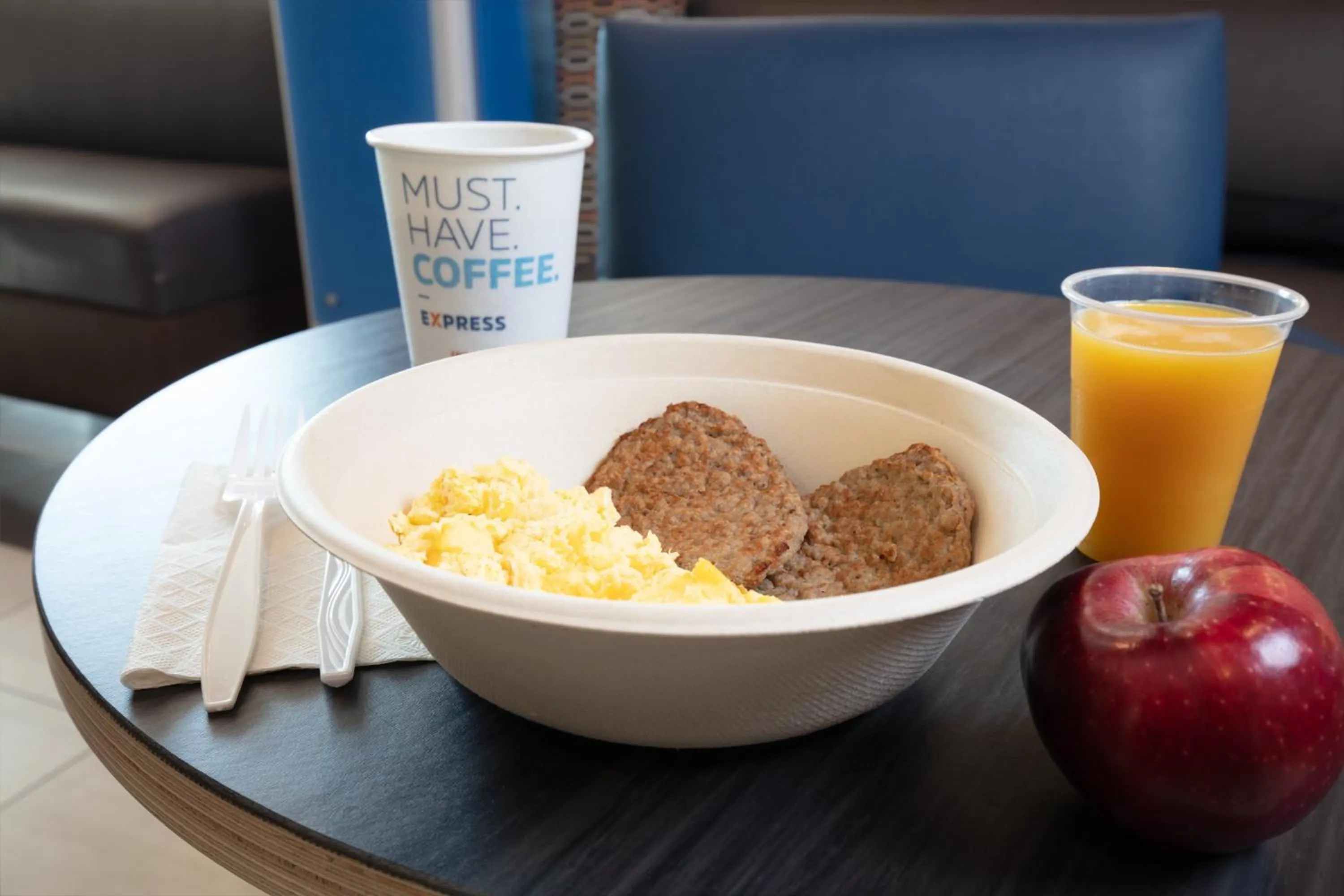 Breakfast in Holiday Inn Express & Suites - Beloit by IHG