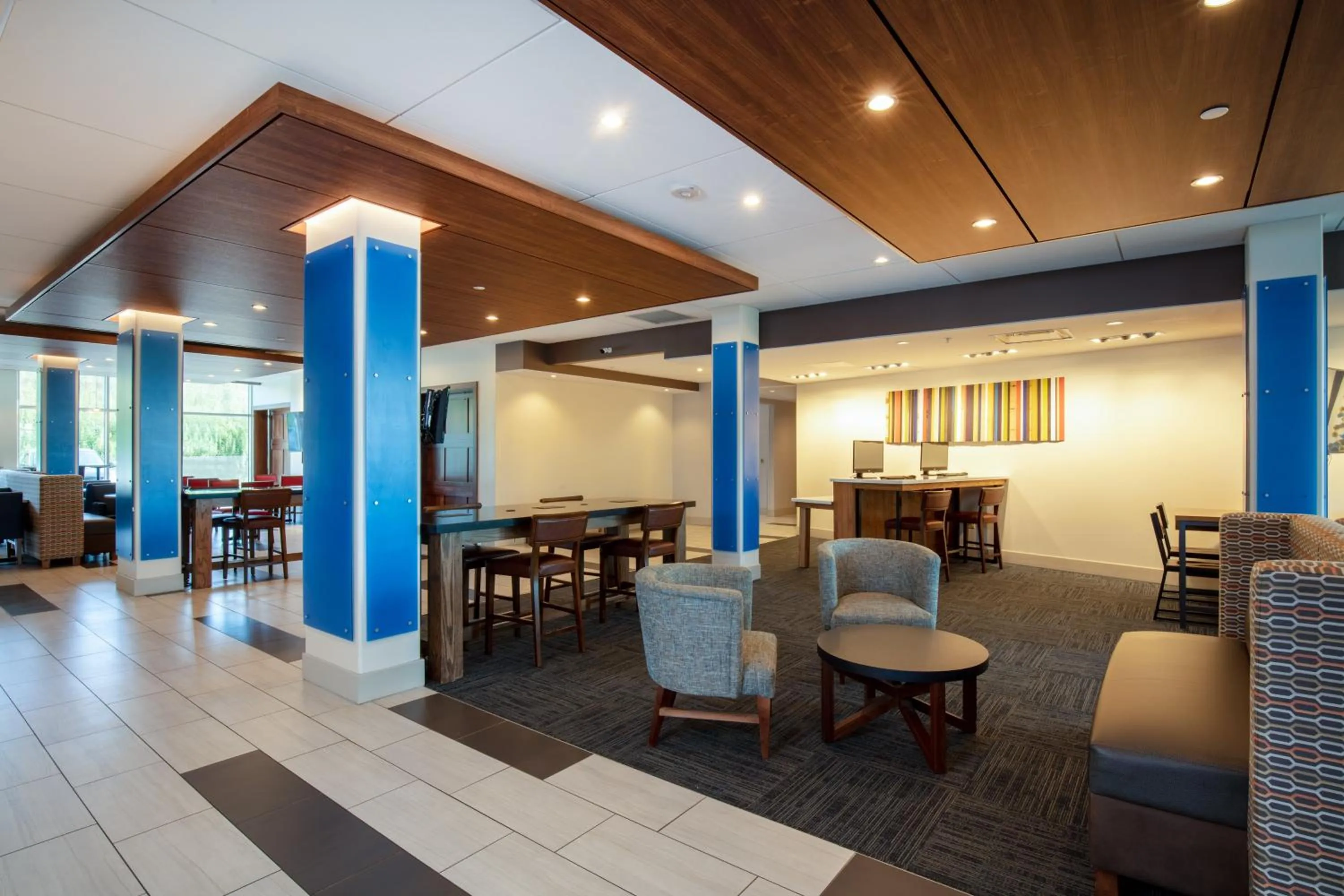 Property building in Holiday Inn Express & Suites - Beloit by IHG