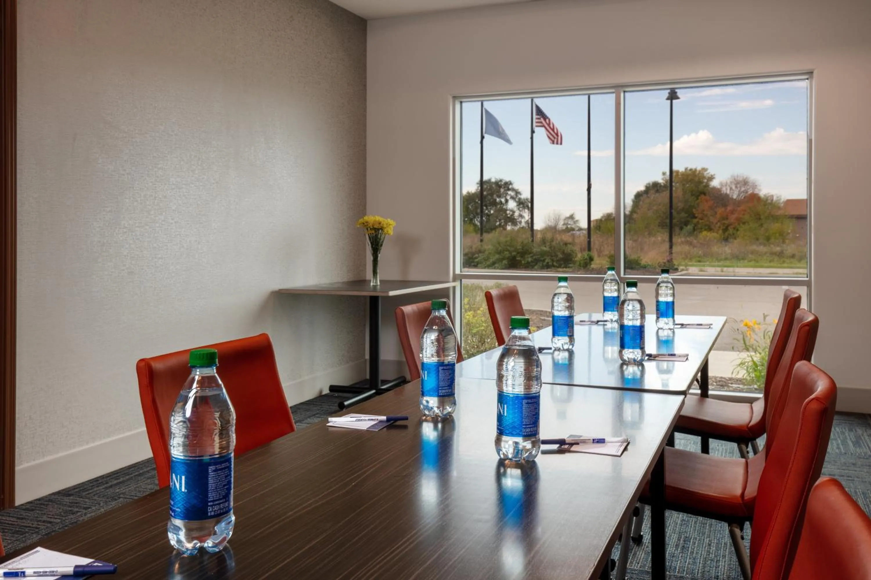 Meeting/conference room in Holiday Inn Express & Suites - Beloit by IHG