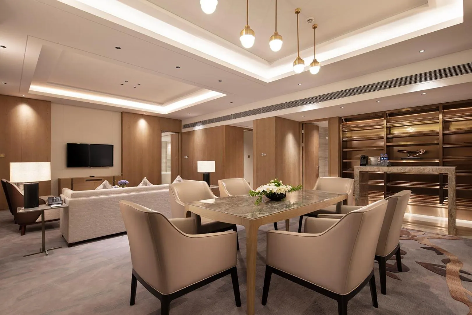 Restaurant/places to eat in Howard Johnson by Wyndham Jimei Lake Plaza Xiamen