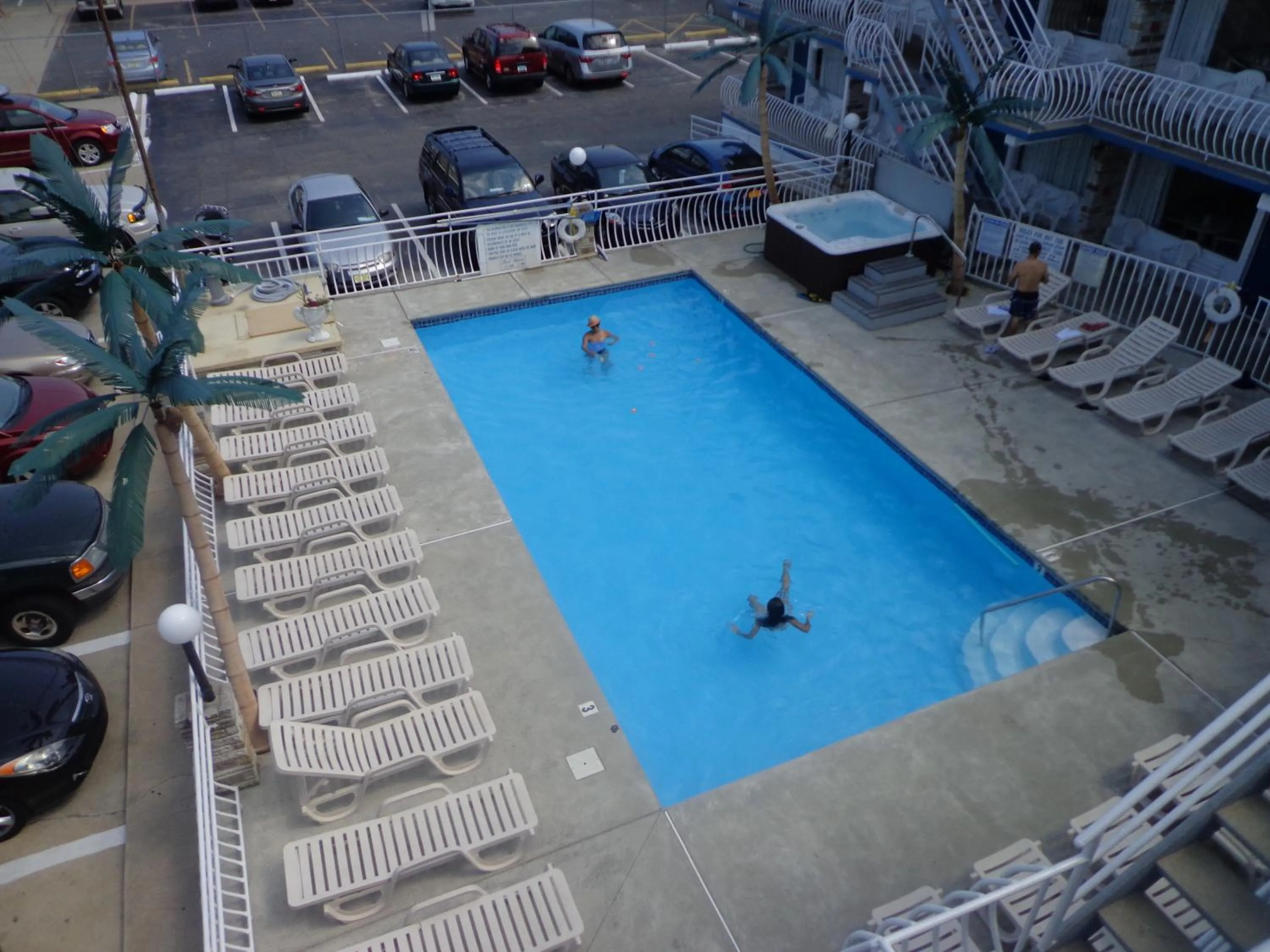 Day in Quarterdeck Motel