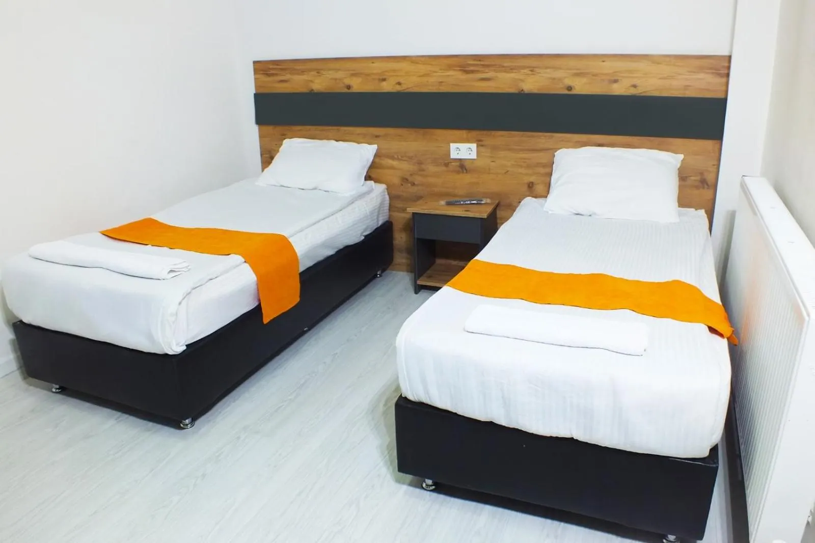 Bed in ANKARA OTEL EVREN