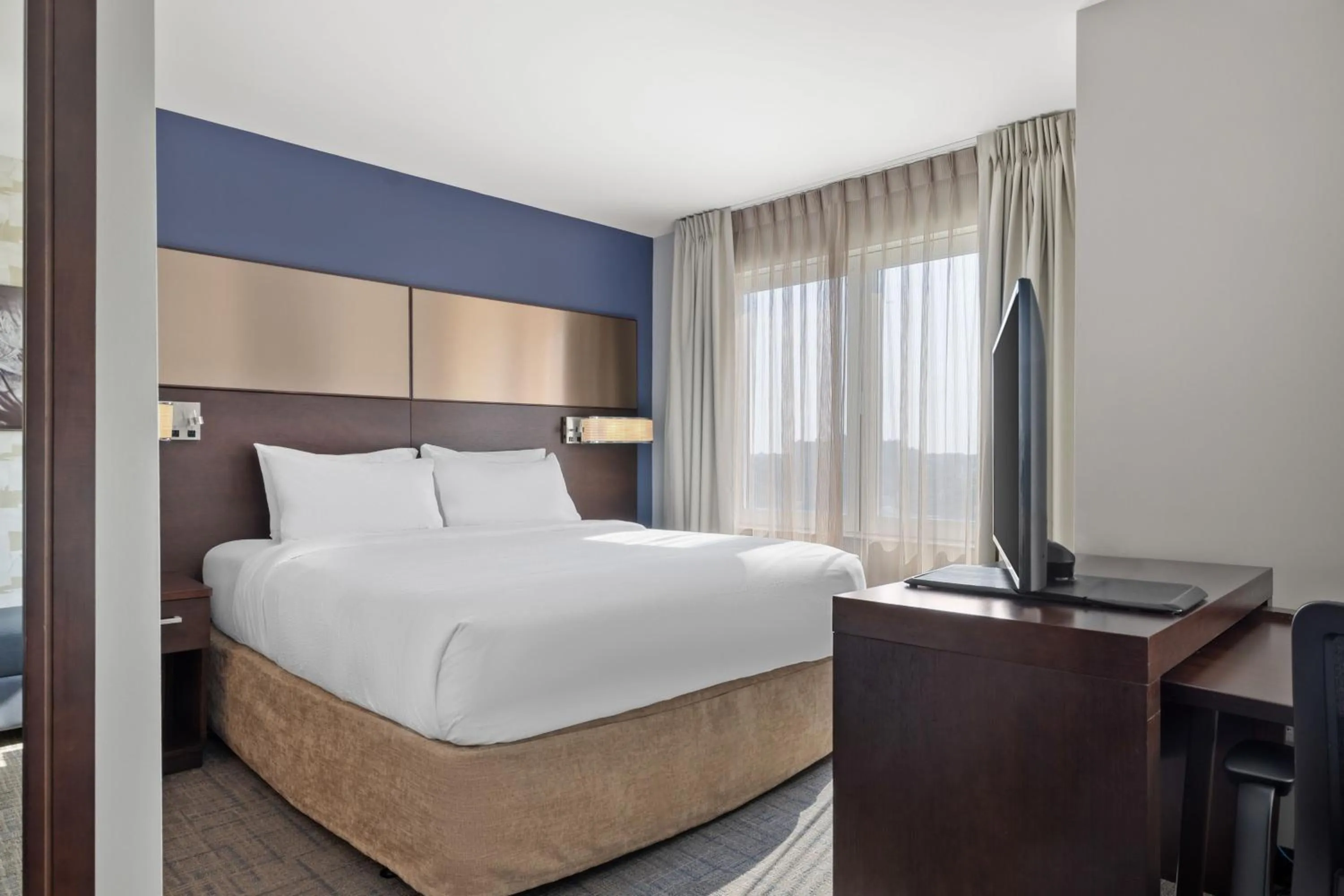Bedroom, Bed in Residence Inn by Marriott The Bronx at Metro Center Atrium