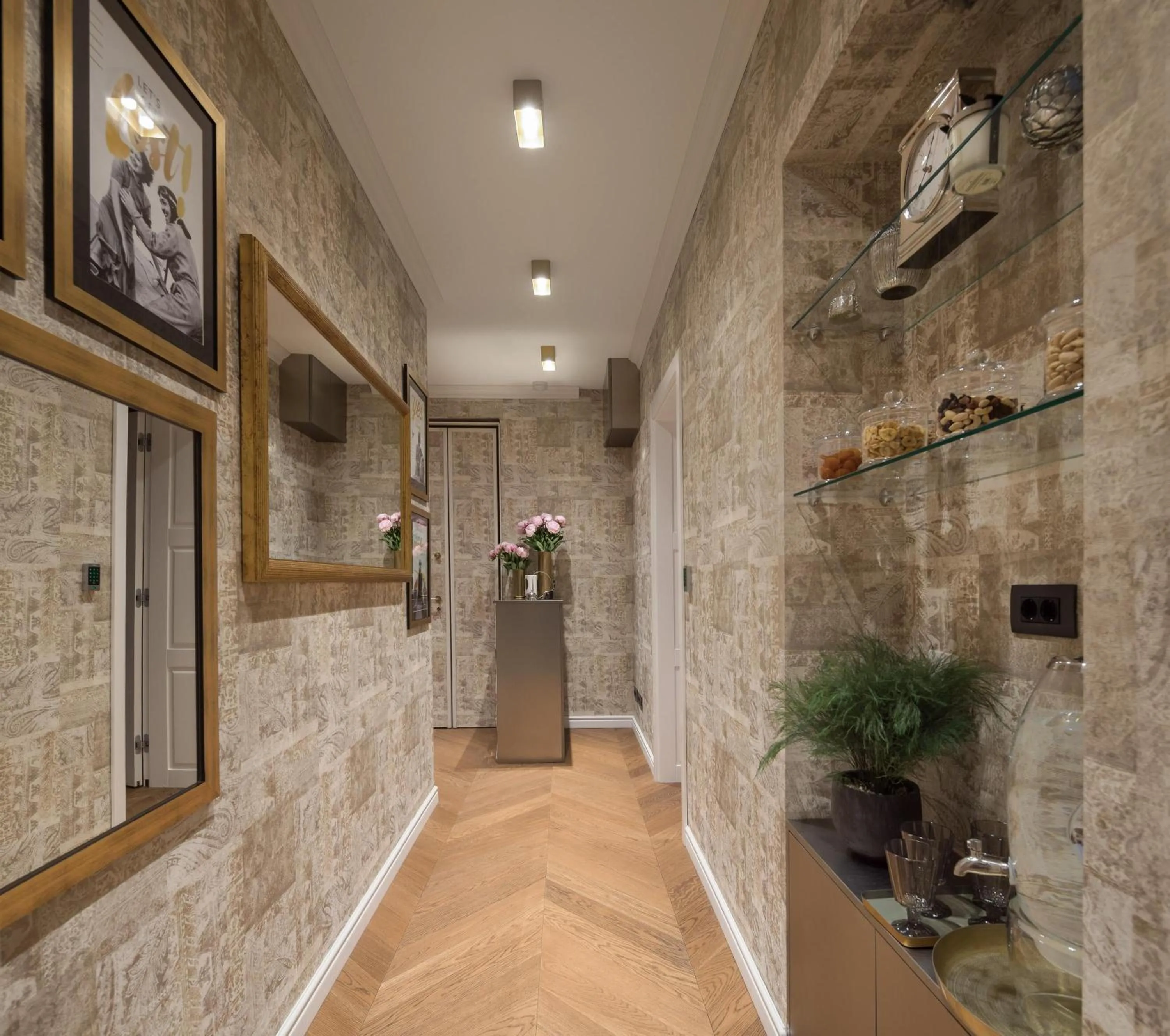 Lobby or reception in Five Elements Luxury Rooms