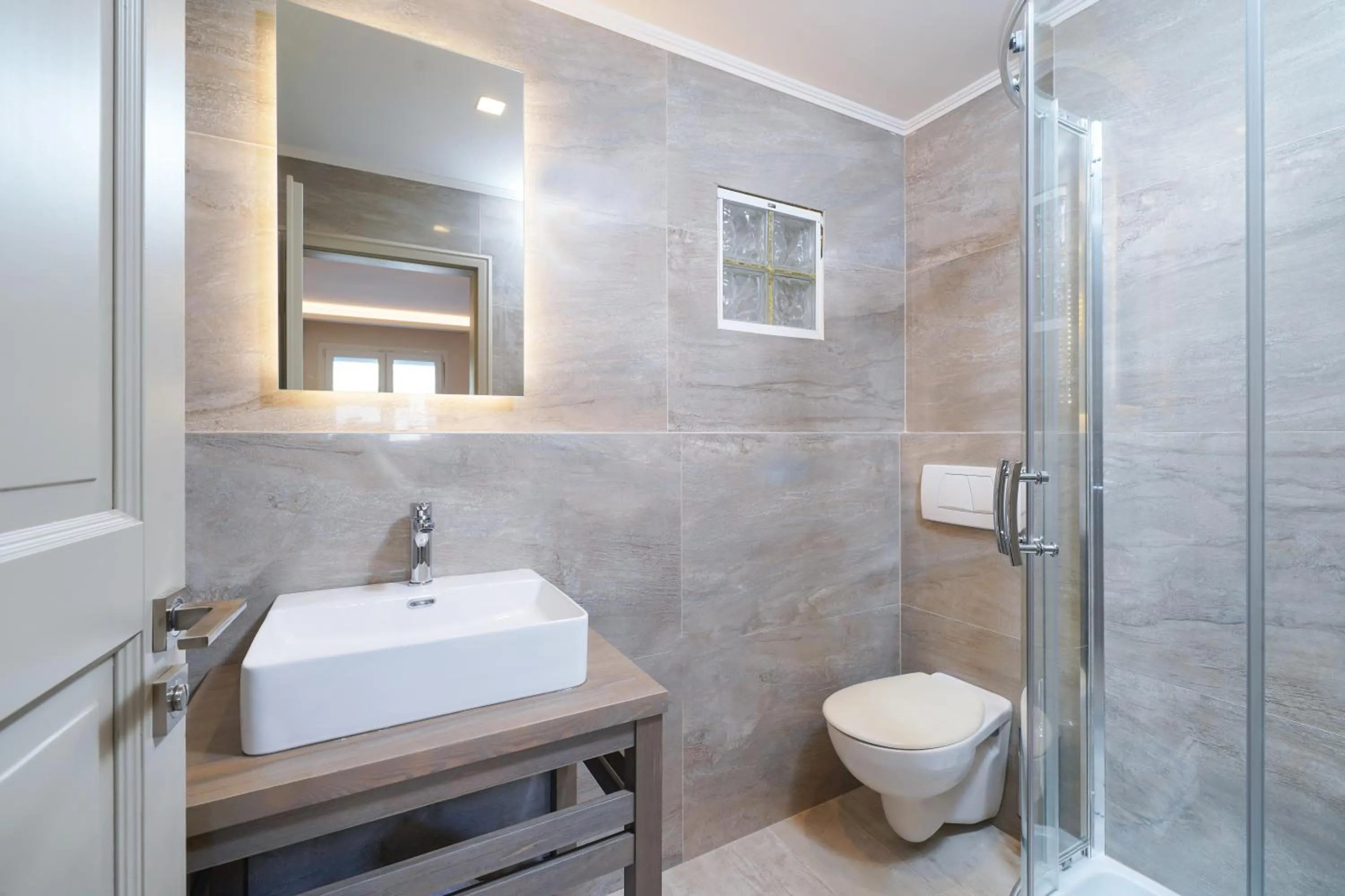 Shower in Iliomagic Luxury Suites Thassos