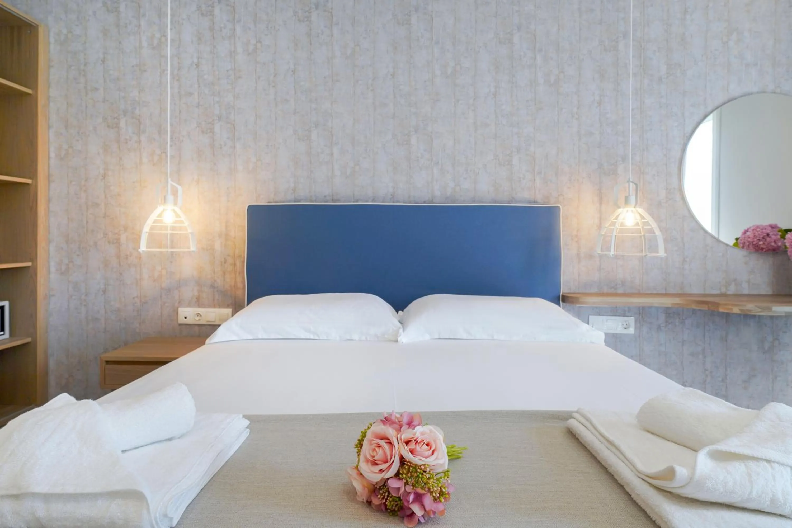 Bed in Iliomagic Luxury Suites Thassos