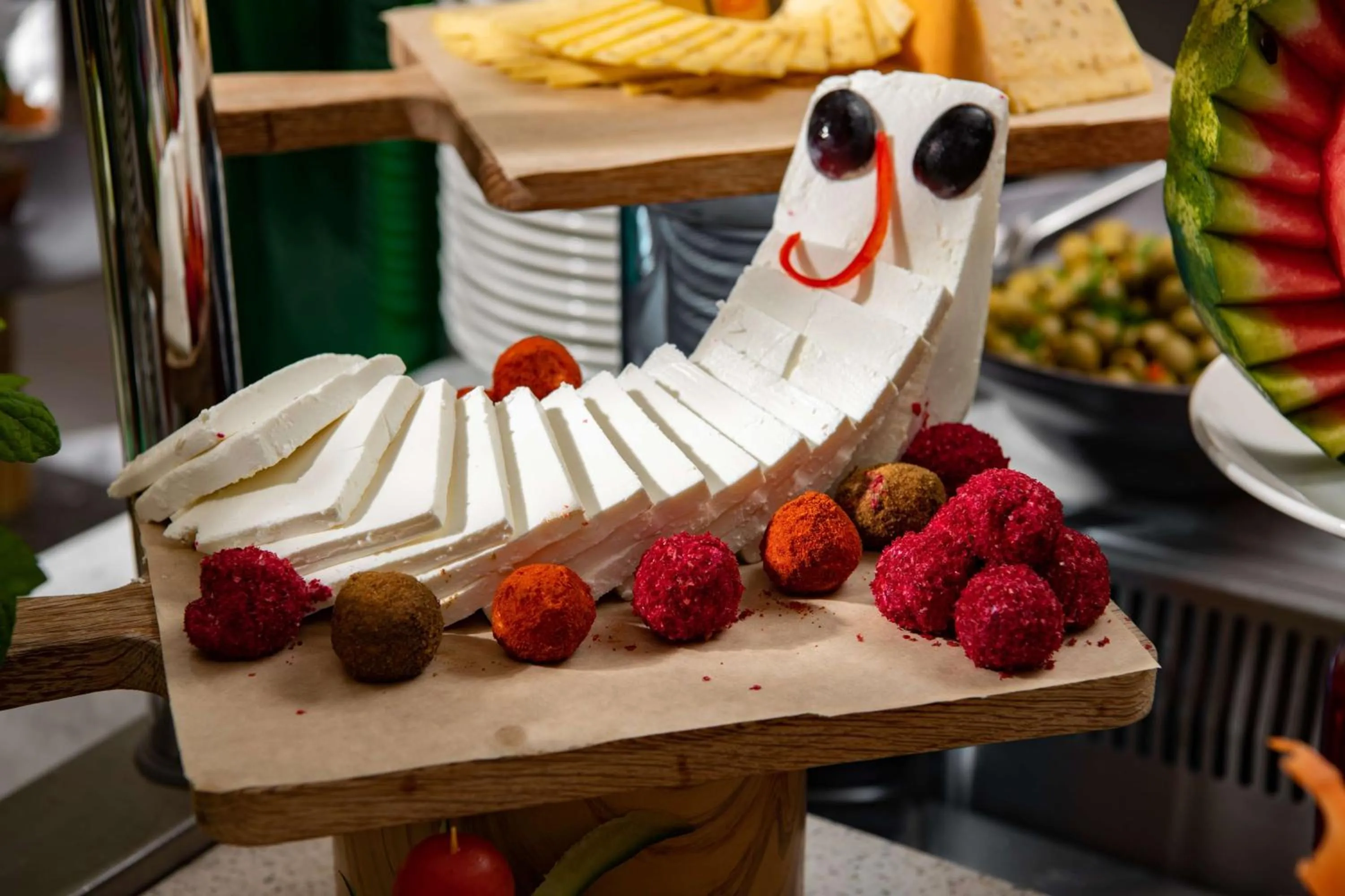 Restaurant/places to eat in Park Inn by Radisson Makkah Aziziyah