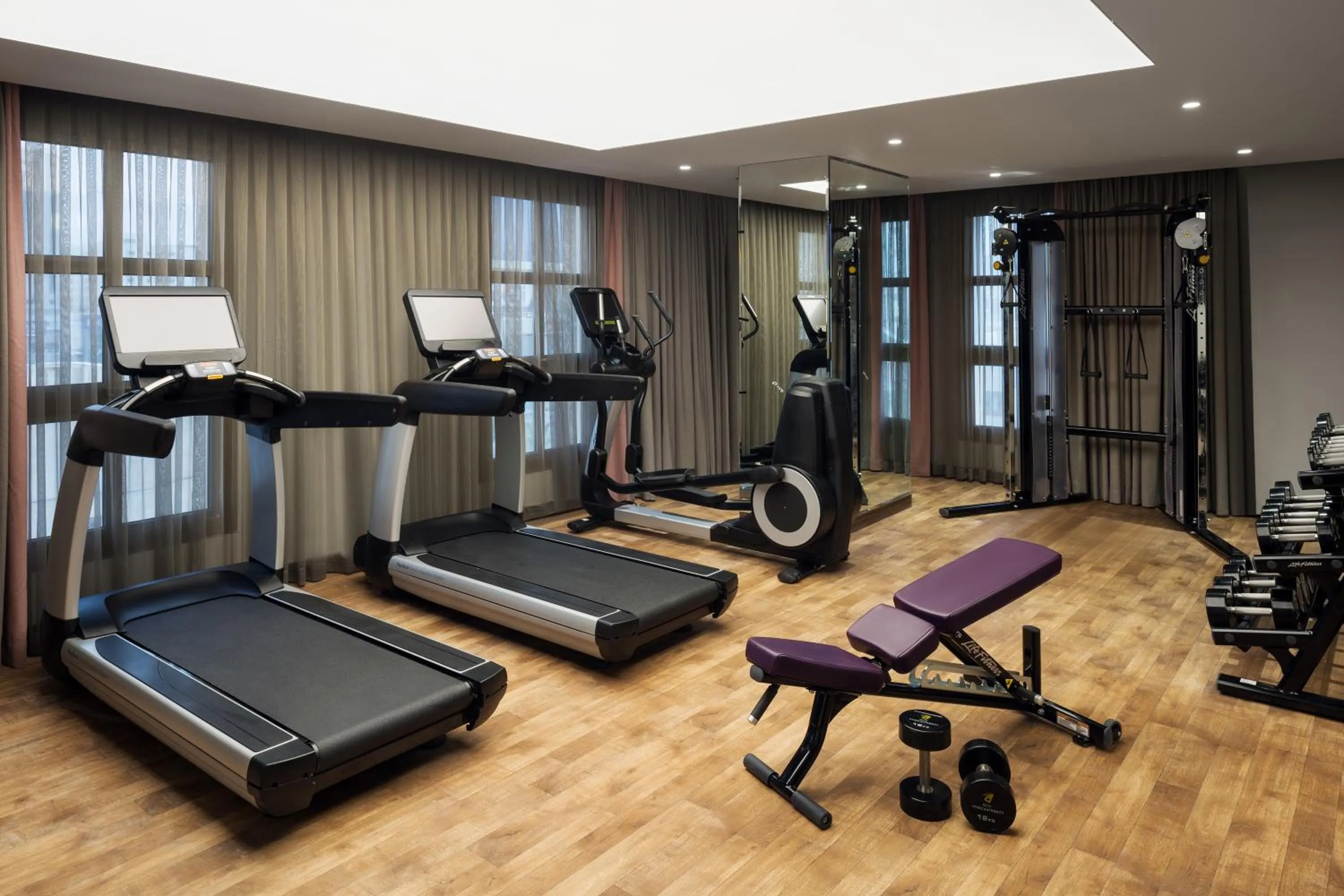 Fitness centre/facilities in Park Inn by Radisson Makkah Aziziyah