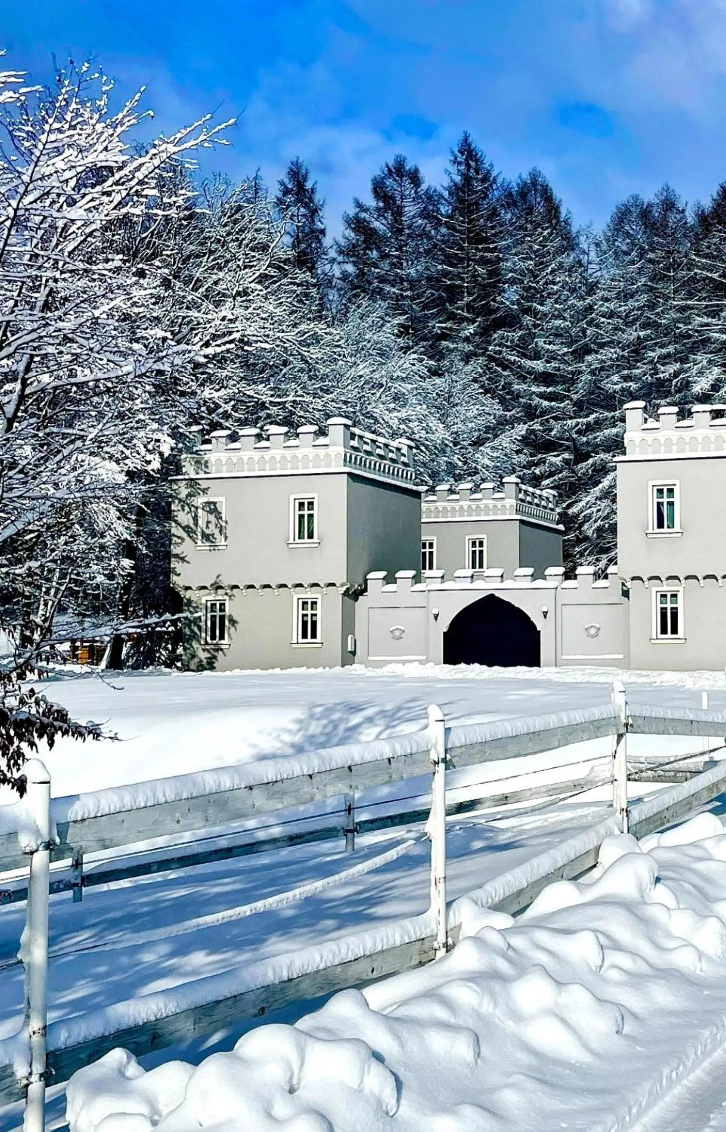 Property building in Basztogród