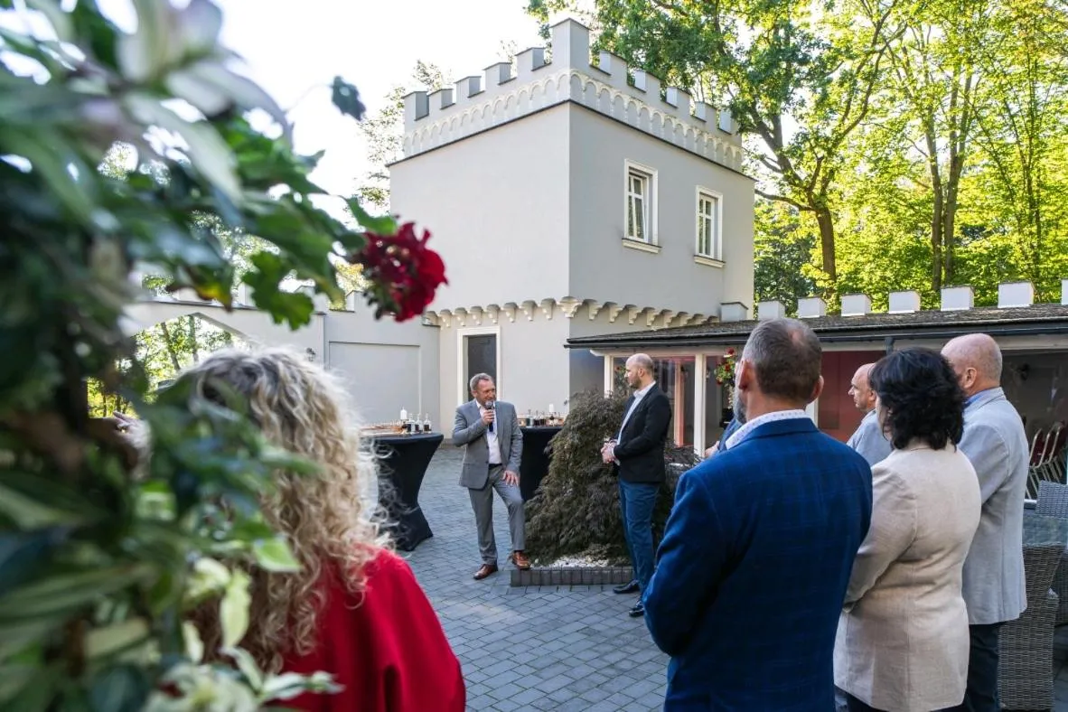 Inner courtyard view in Basztogród