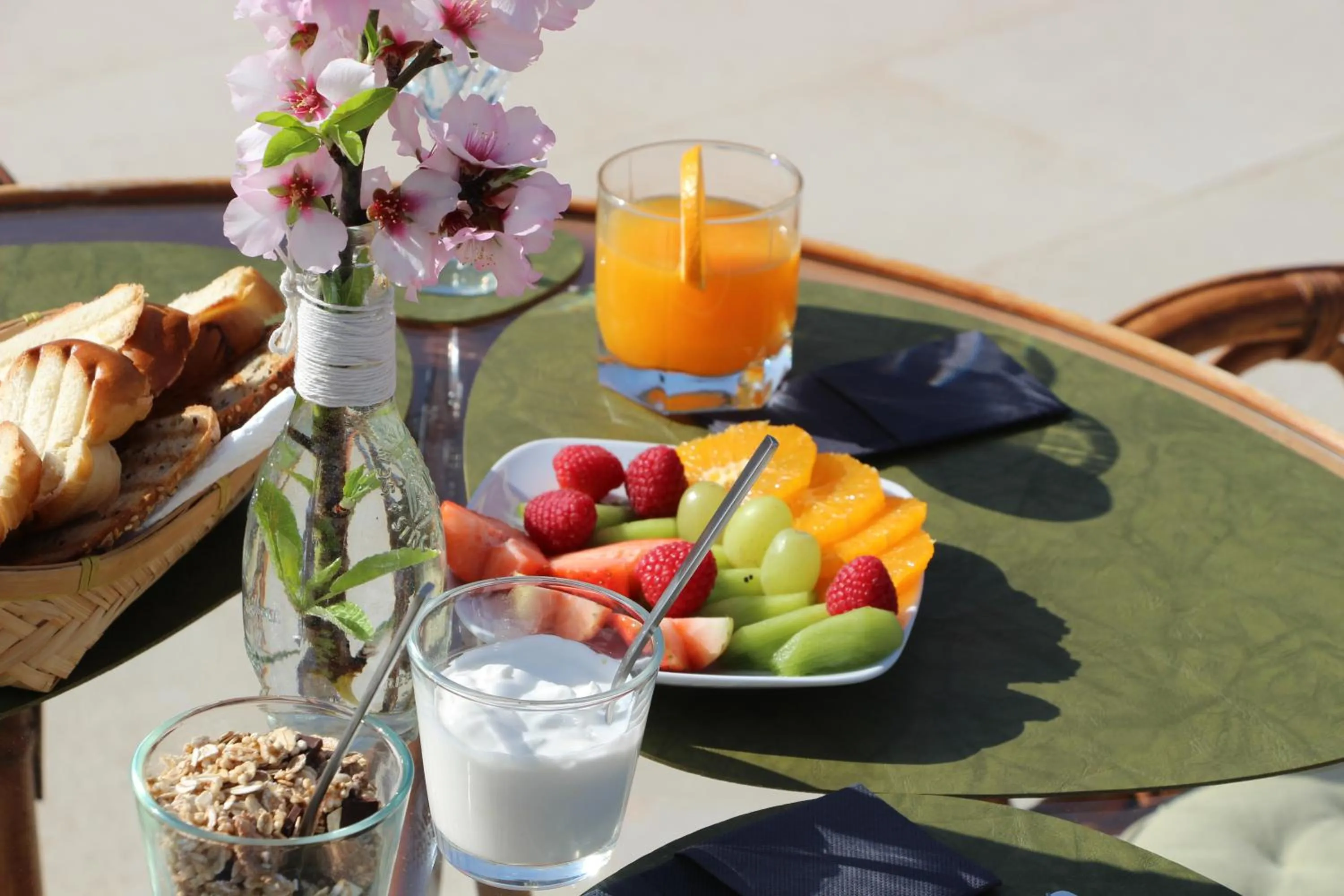 Restaurant/places to eat in M A S L A P A U Country Hotel - Adults only