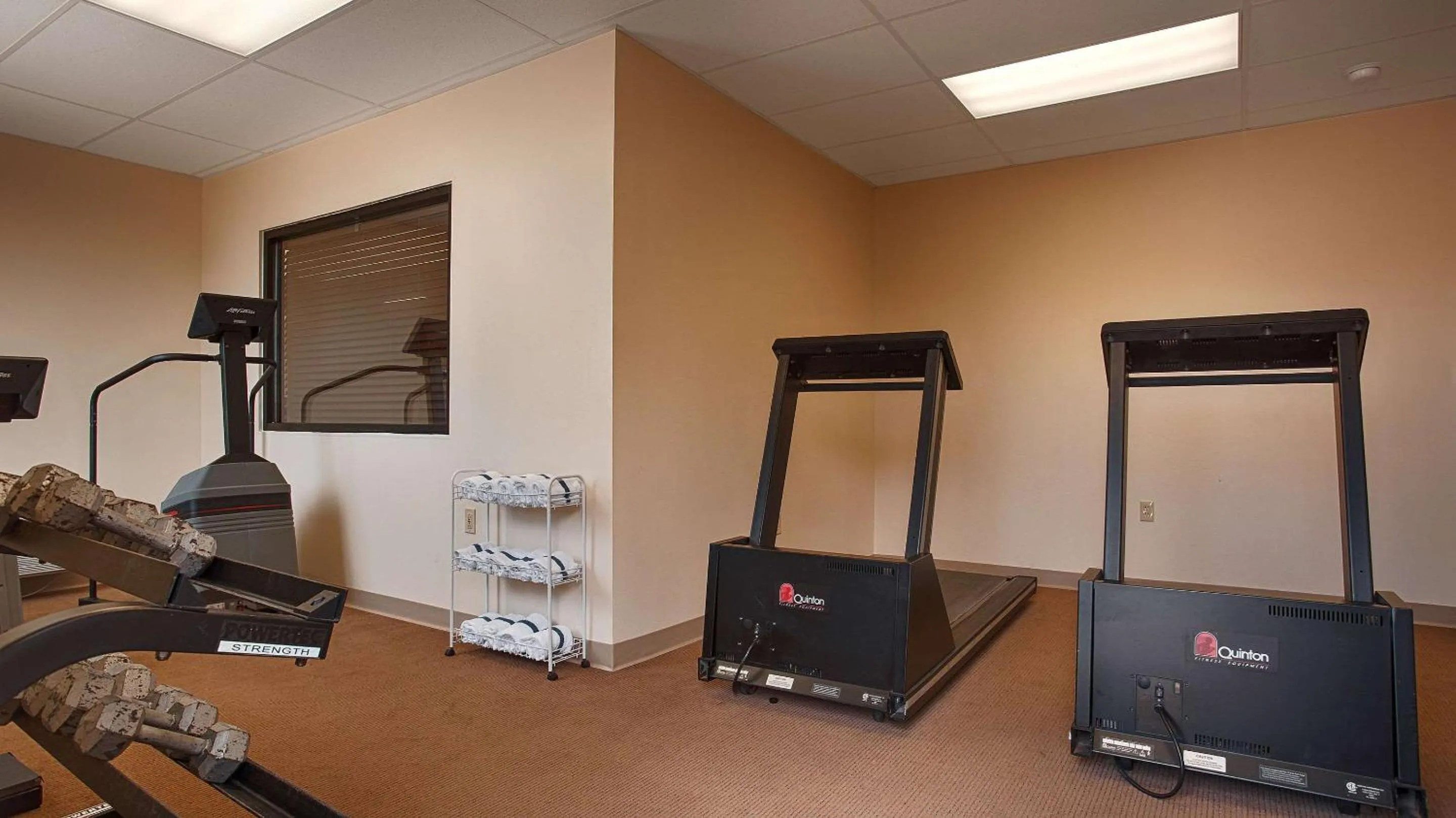 Fitness centre/facilities in Best Western Williamsport Inn