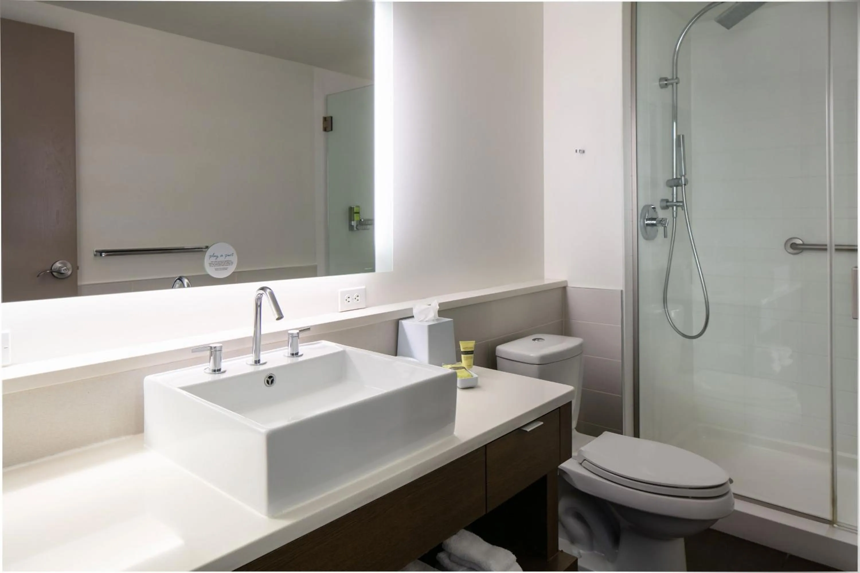 Bathroom in Element Omaha Midtown Crossing