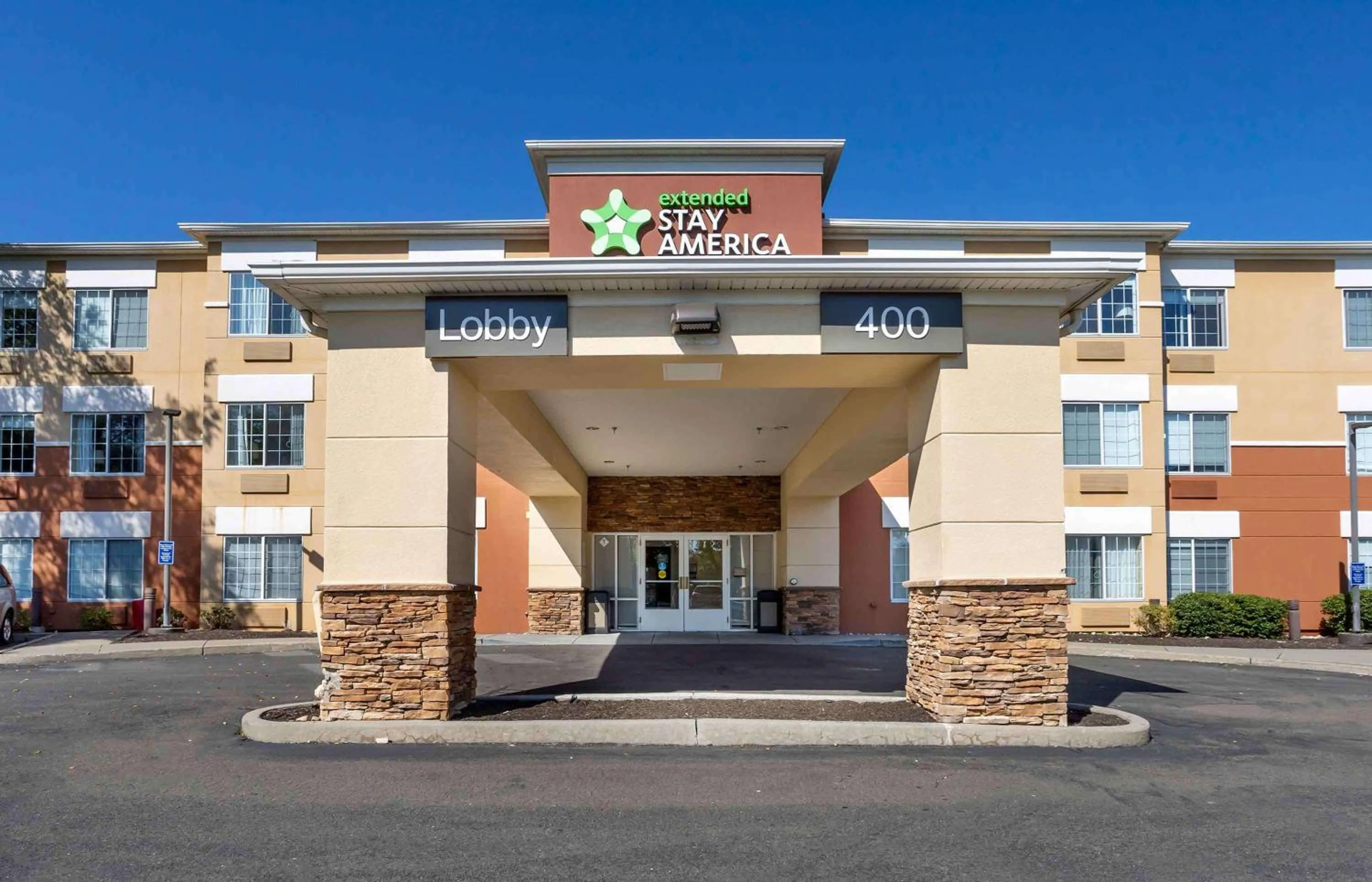 Property building in Extended Stay America Suites - Norwalk - Stamford