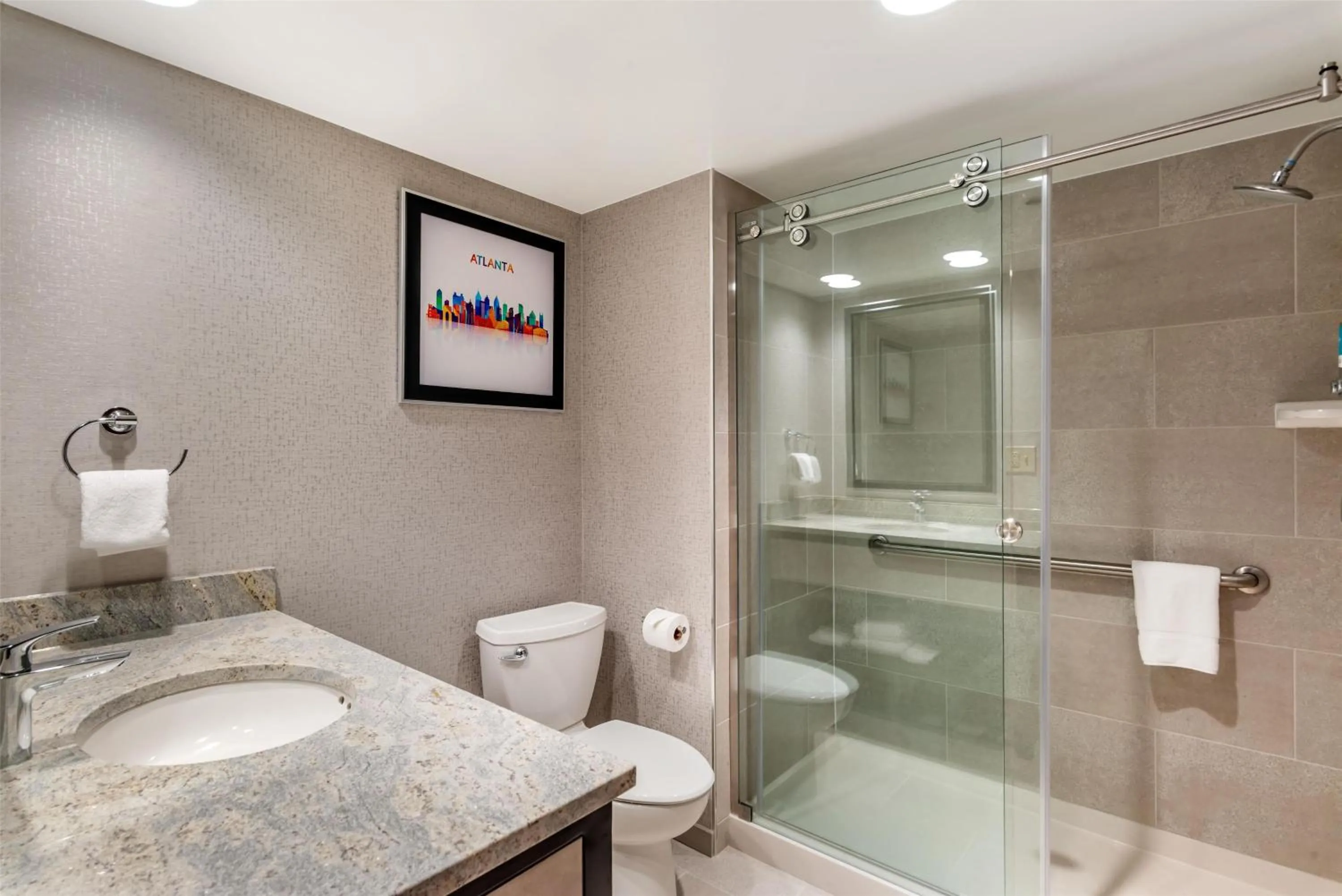 Bathroom in Drury Inn & Suites Atlanta Morrow