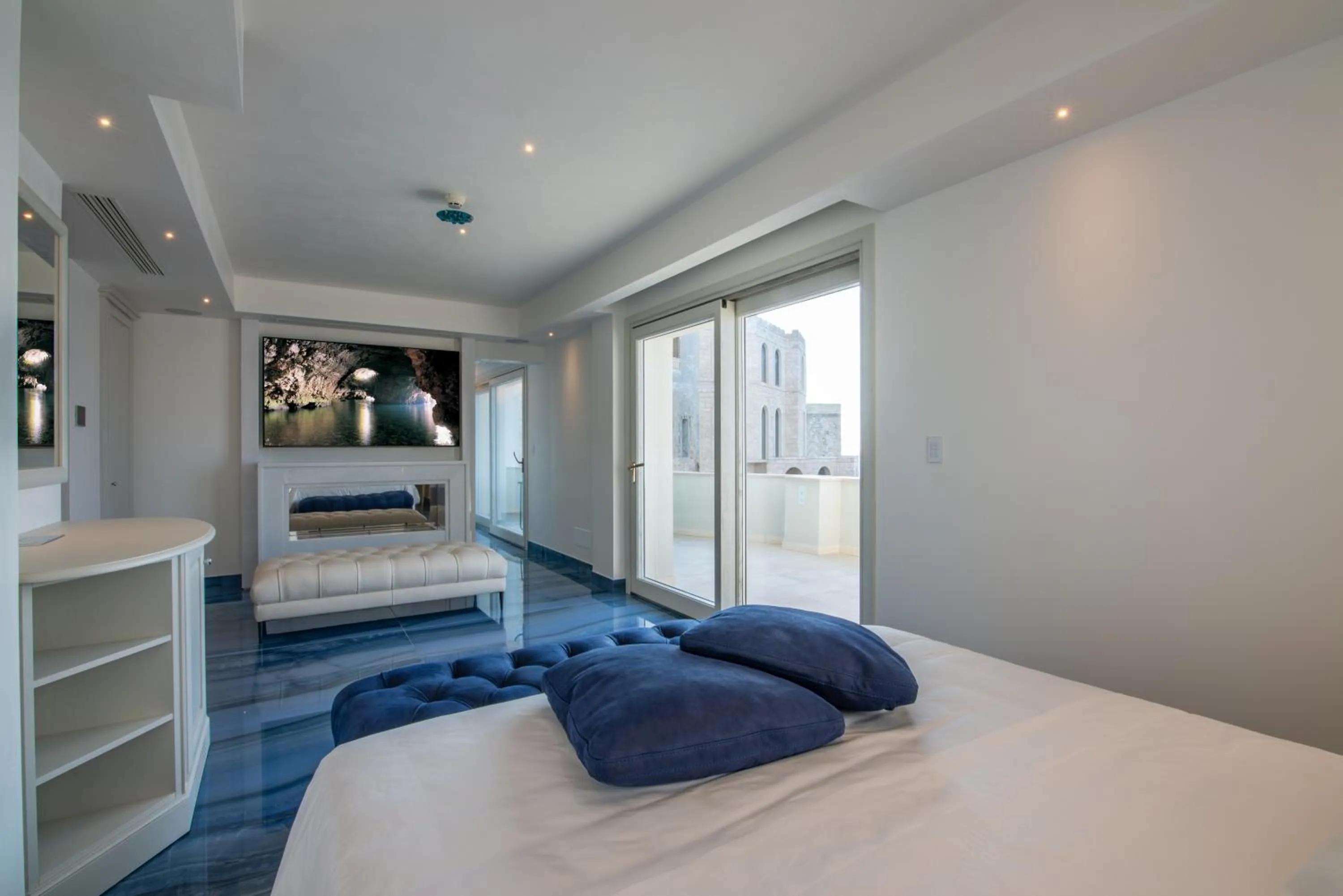 Bed in Hotel Grotta Palazzese